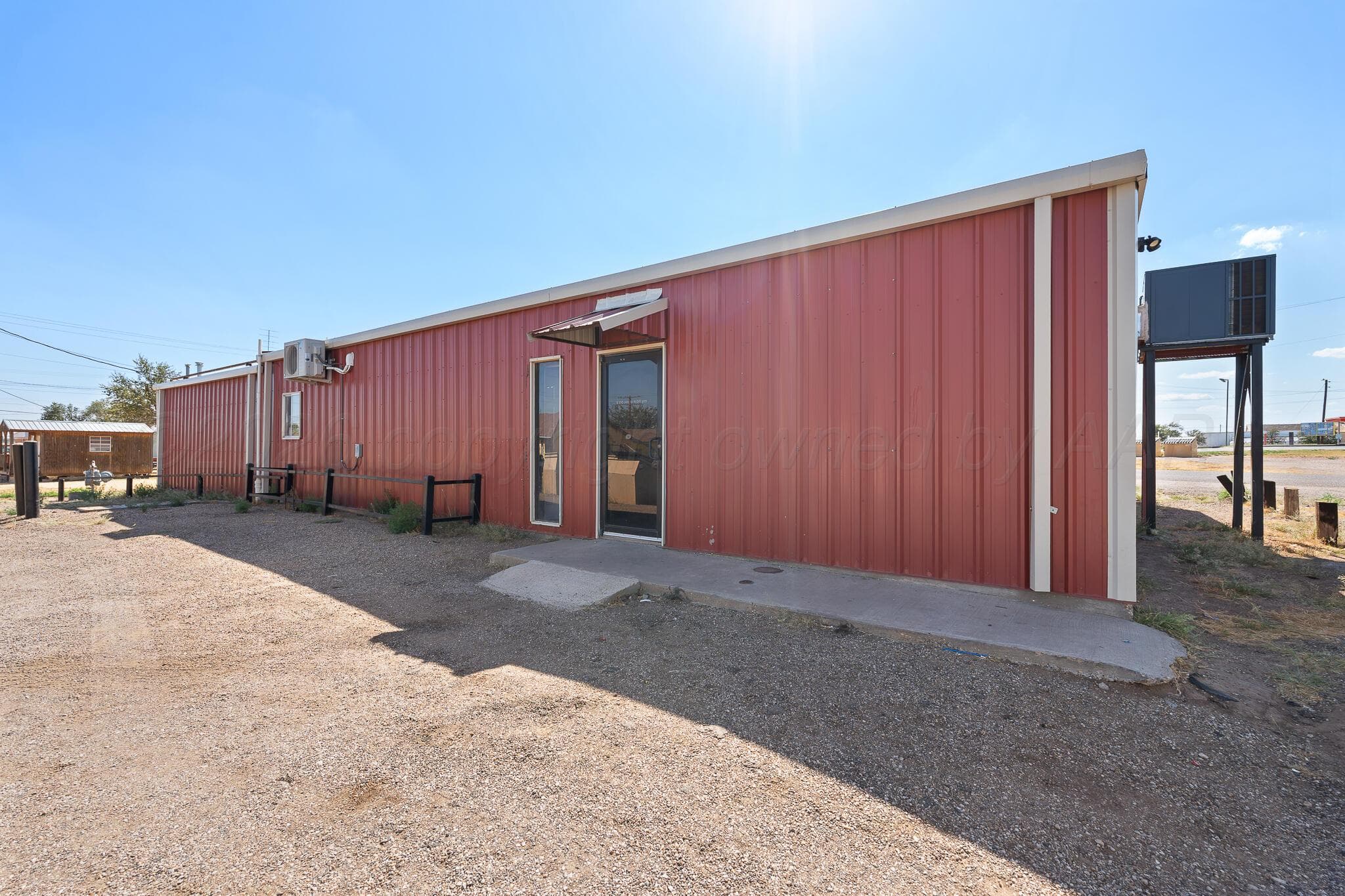 256 E Service Road, Tulia, TX 79088, photo 3