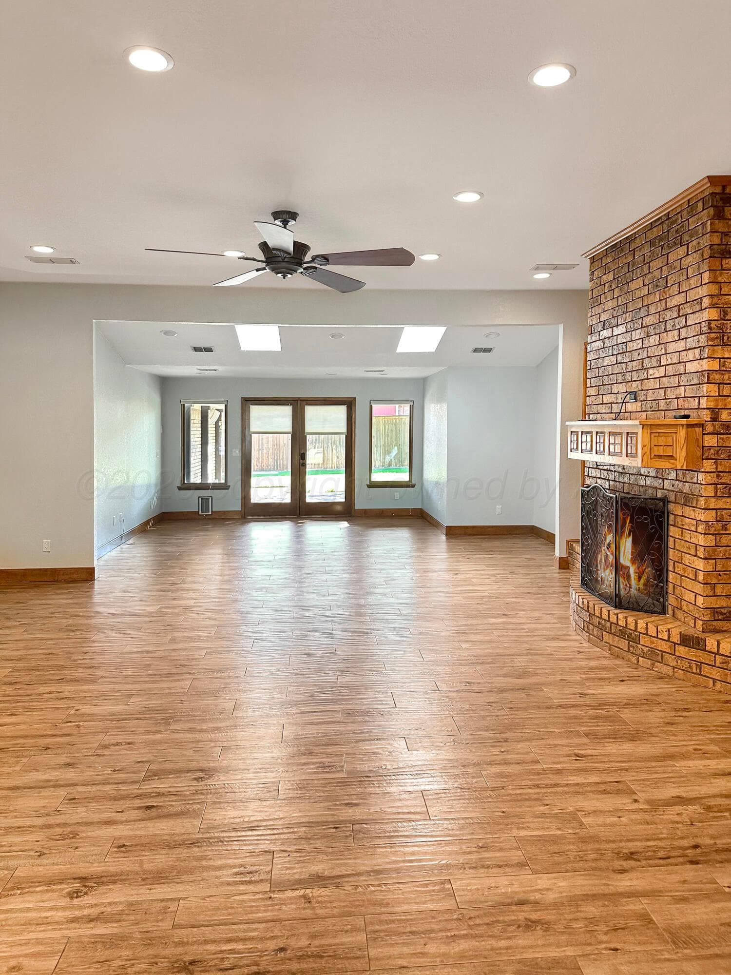 215 Somerset Street, Borger, TX 79007, photo 5