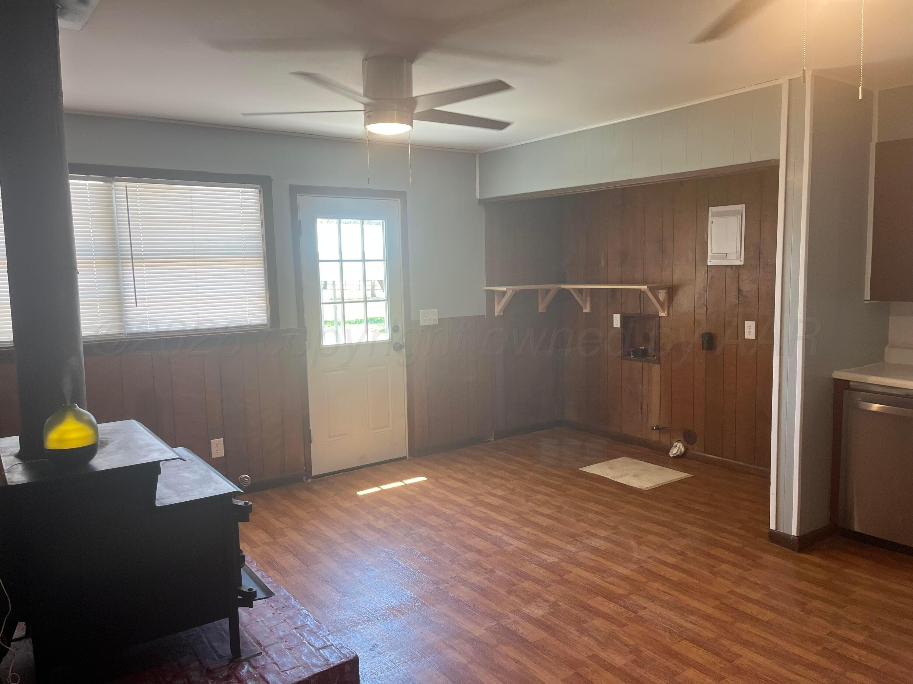 300 Alamo Street, Claude, TX 79019, photo 37