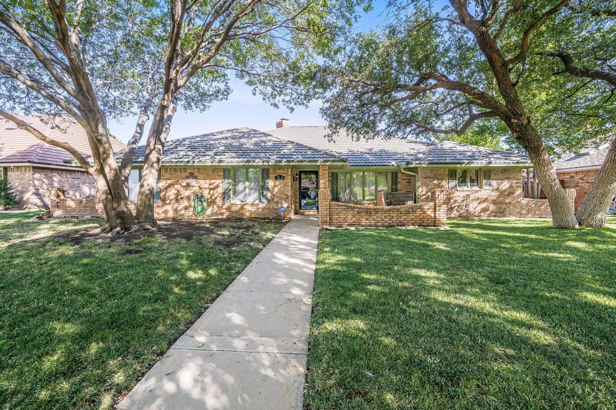 7504 TRIPP Avenue, Amarillo, TX 79121