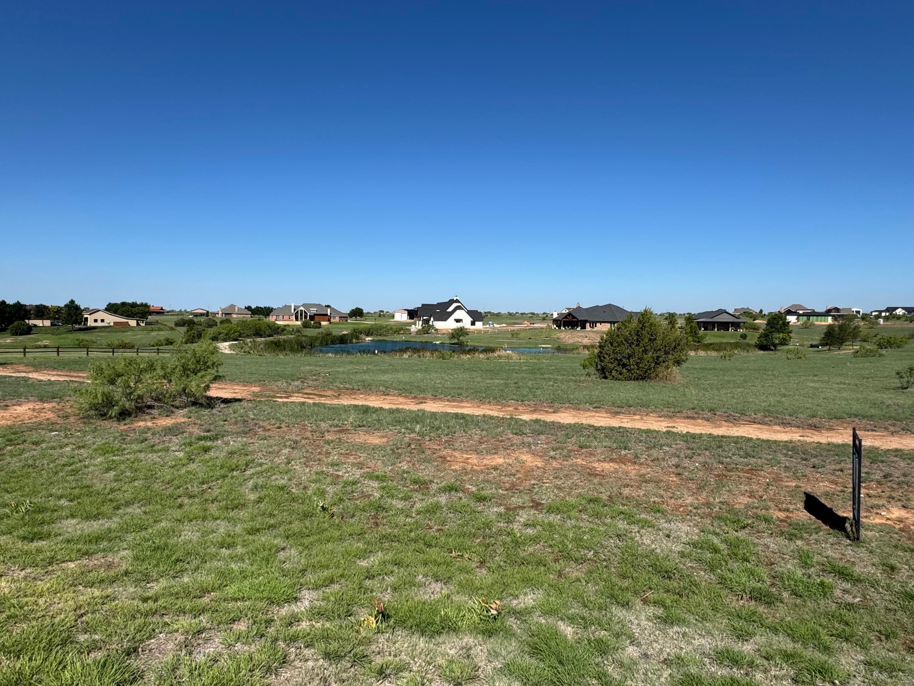 7301 E LAKEVIEW Road, Amarillo, TX 79118-1391