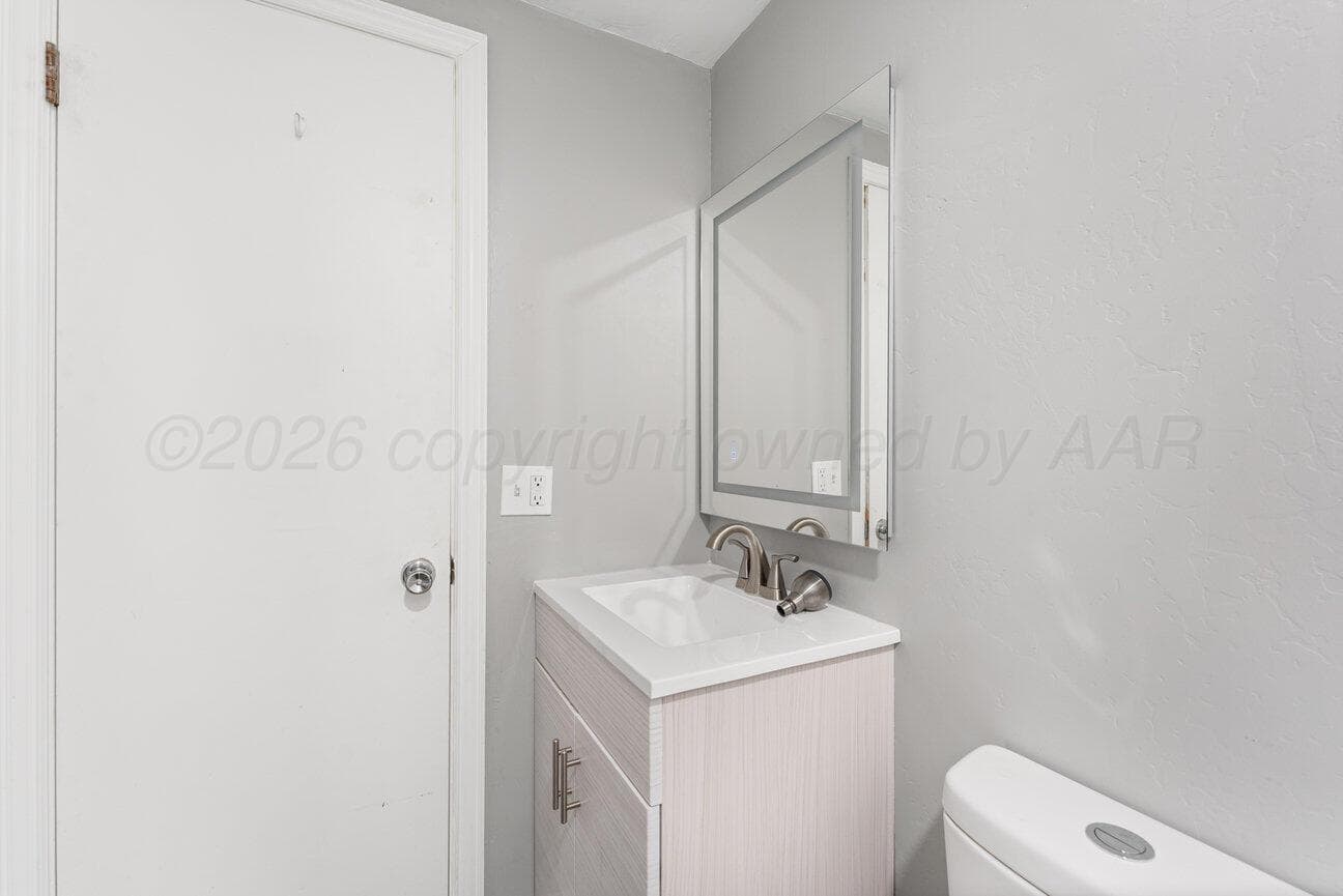 1009 Cherry Avenue, Dalhart, TX 79022, photo 44