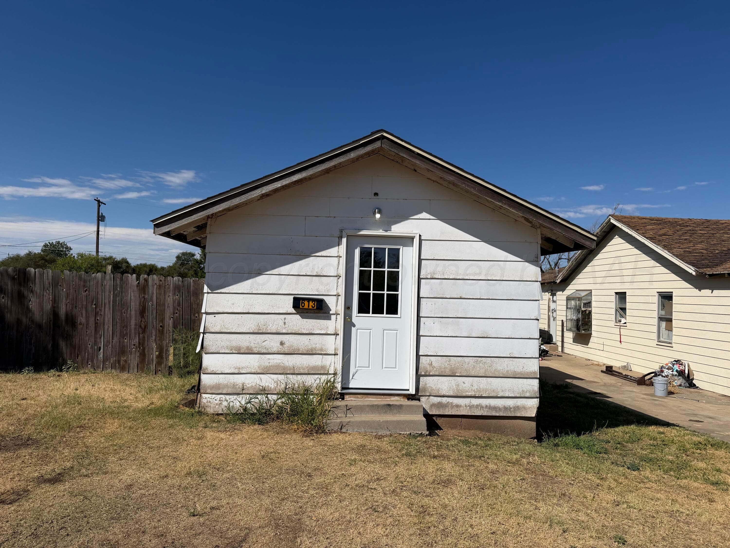 613 N HAZEL Street, Pampa, TX 79065-4844