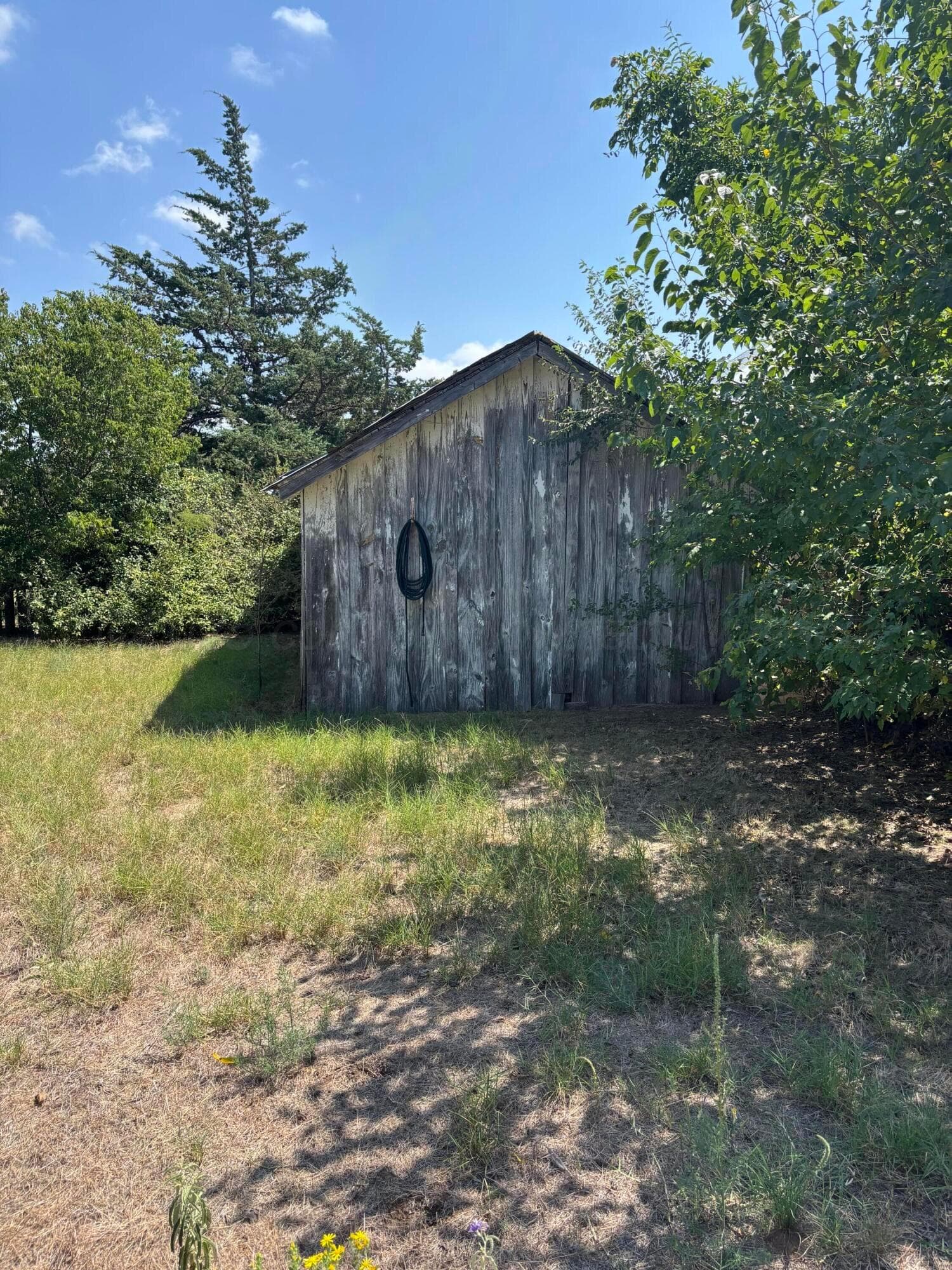 607 Clarendon Street, McLean, TX 79057, photo 10