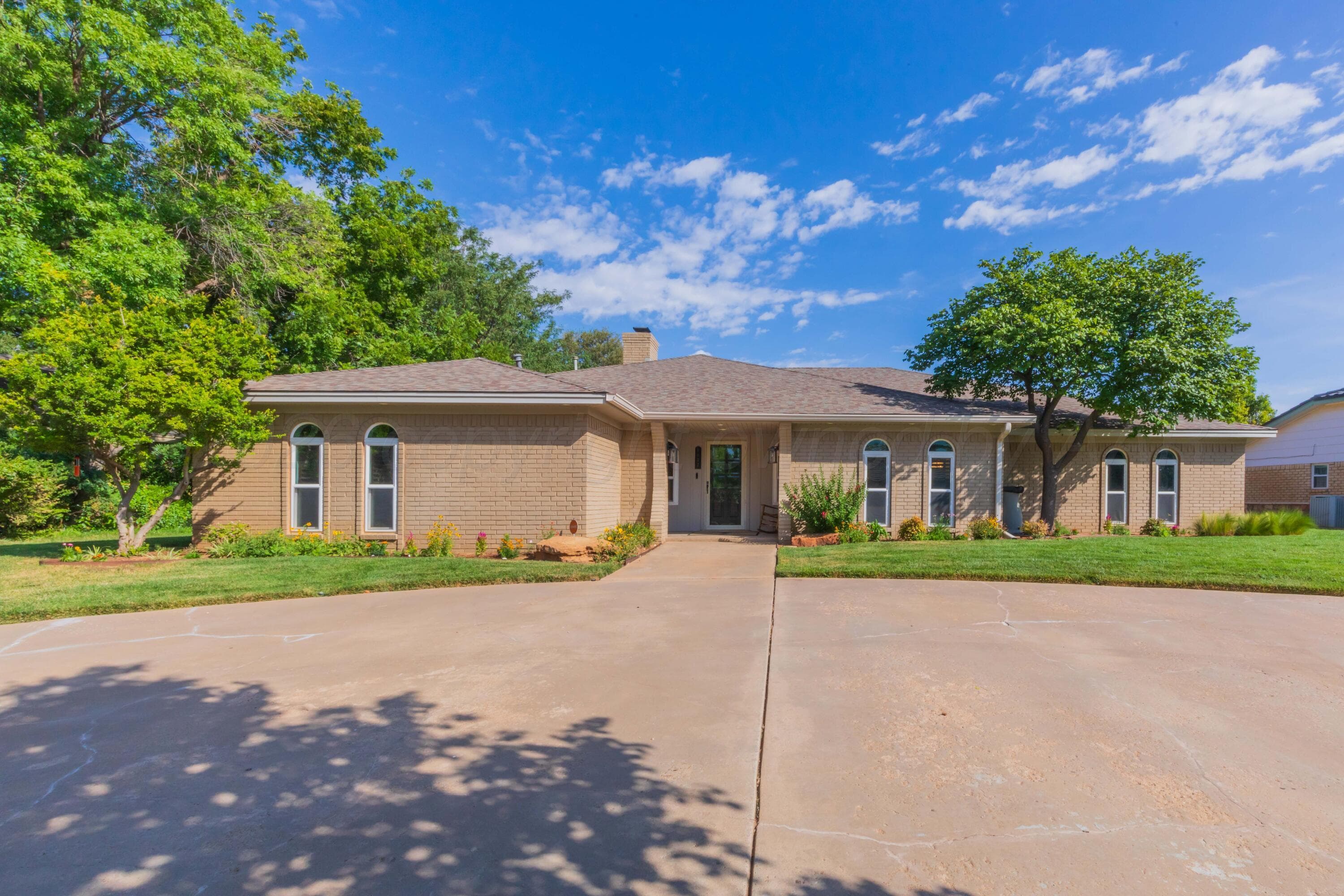 6602 Roxton Drive, Amarillo, TX 79109-5040