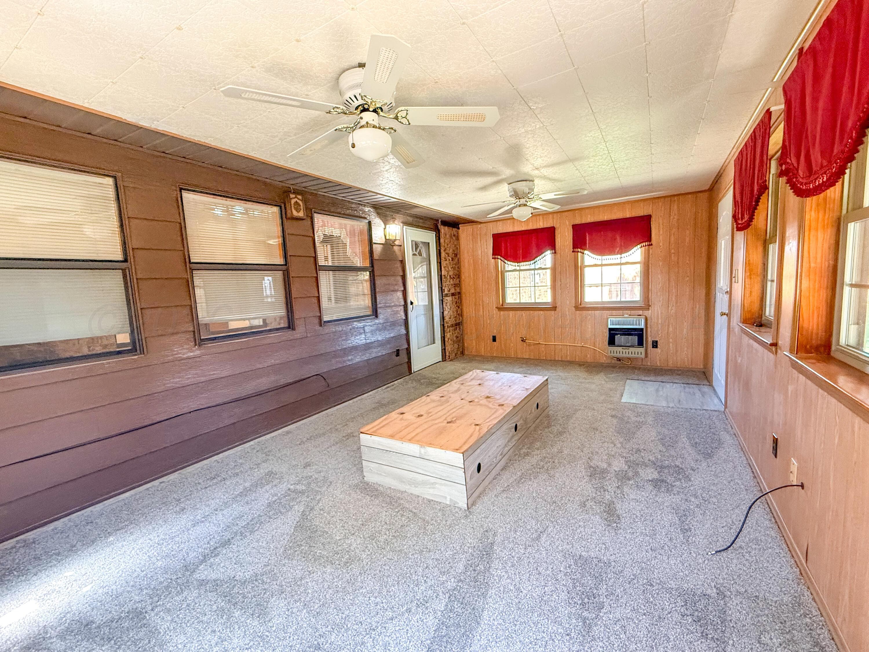 1532 N WELLS Street, Pampa, TX 79065-4141, photo 44