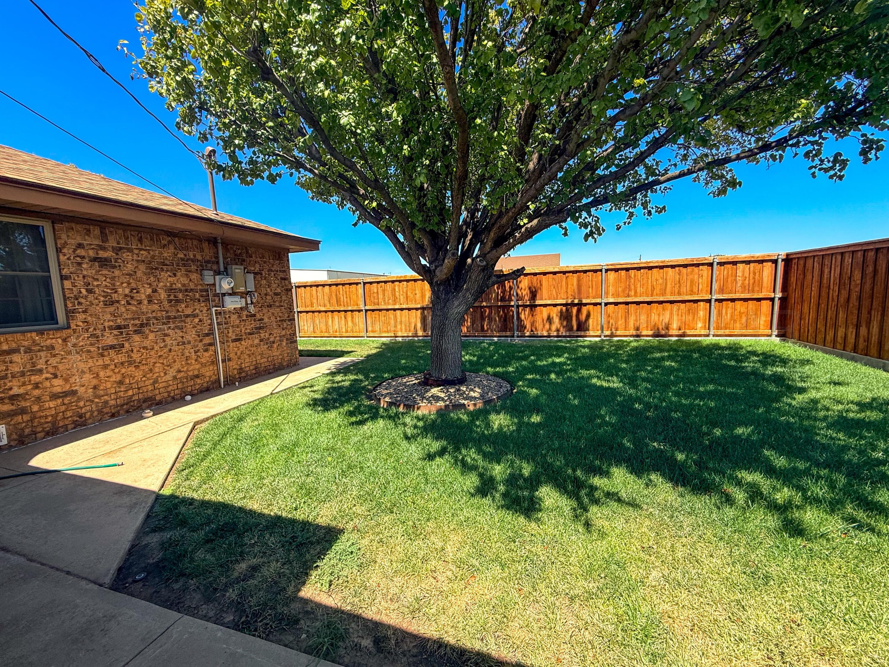 1532 N WELLS Street, Pampa, TX 79065-4141, photo 52