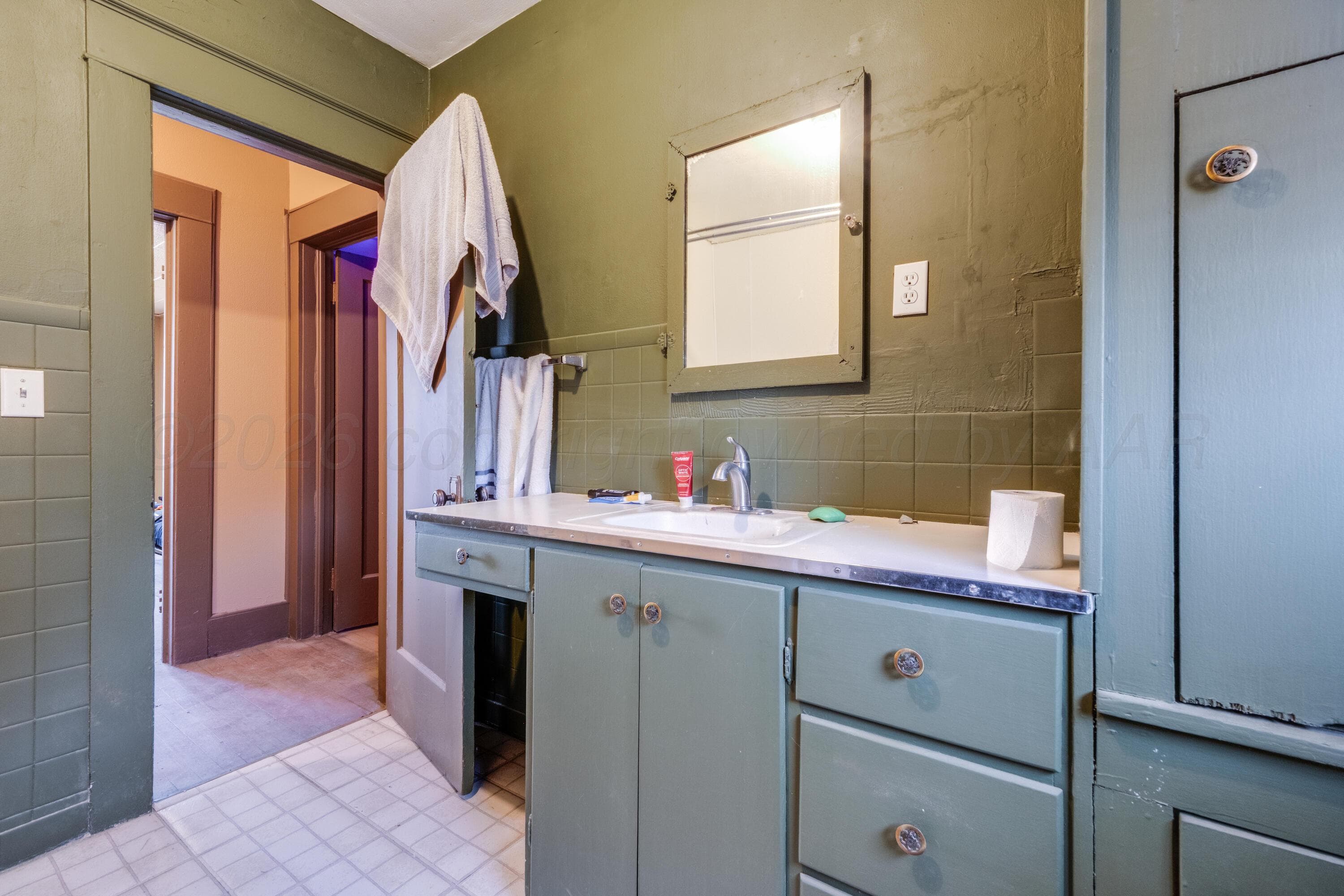 520 N Wall Street, Shamrock, TX 79079, photo 15