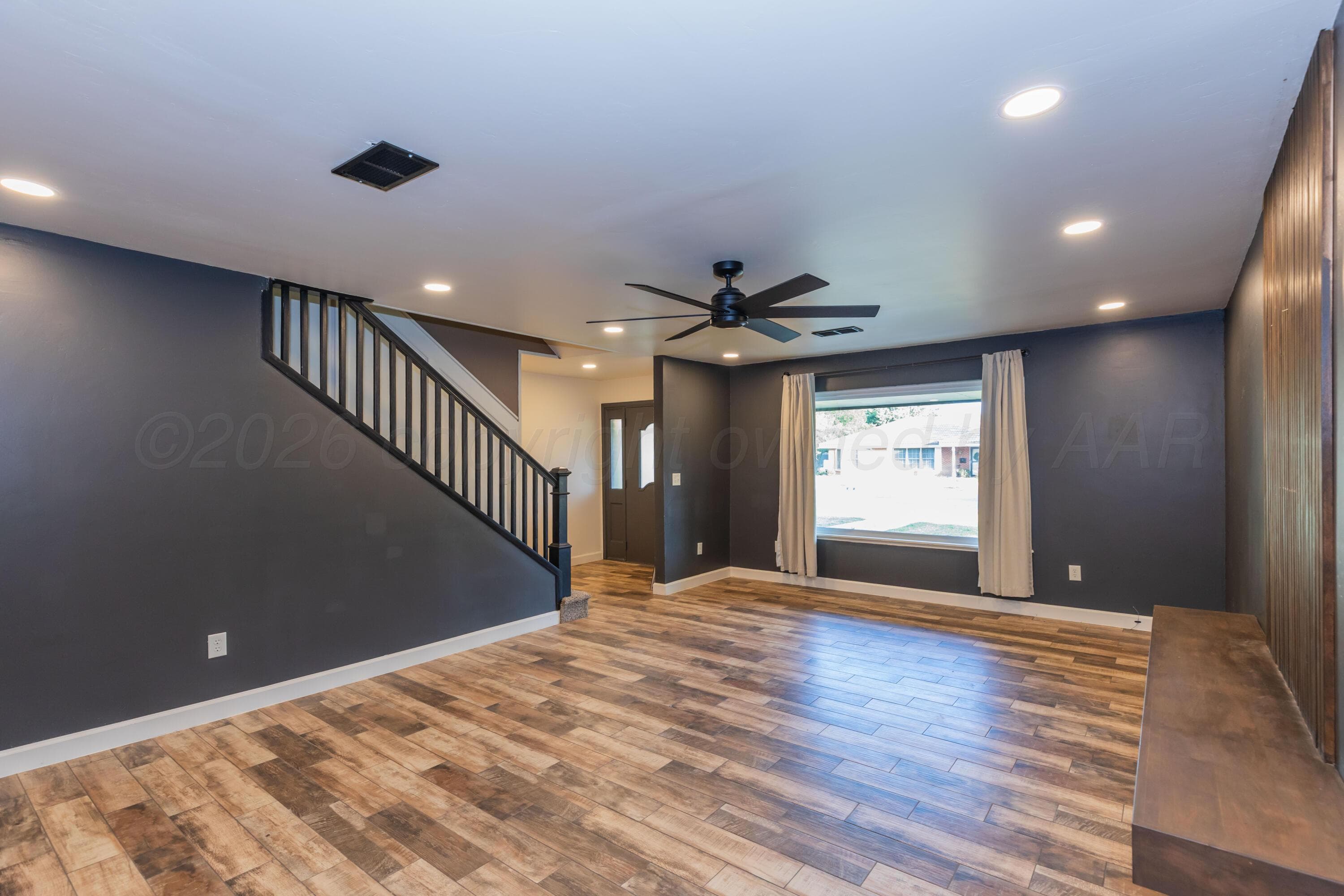 6117 GAINSBOROUGH Road, Amarillo, TX 79106-3416, photo 2
