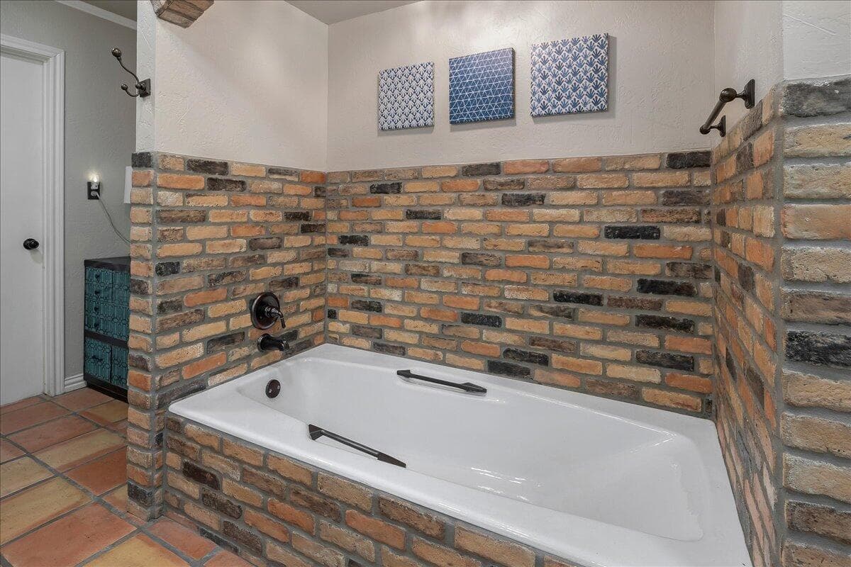 100 S AVONDALE Street, Amarillo, TX 79106-4106, photo 34