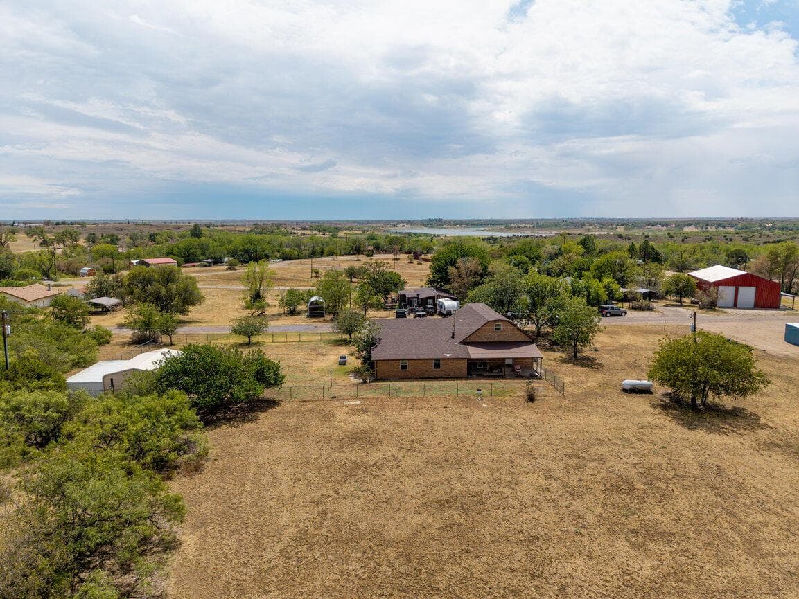 222 Sunfish Avenue, Howardwick, TX 79226, photo 14