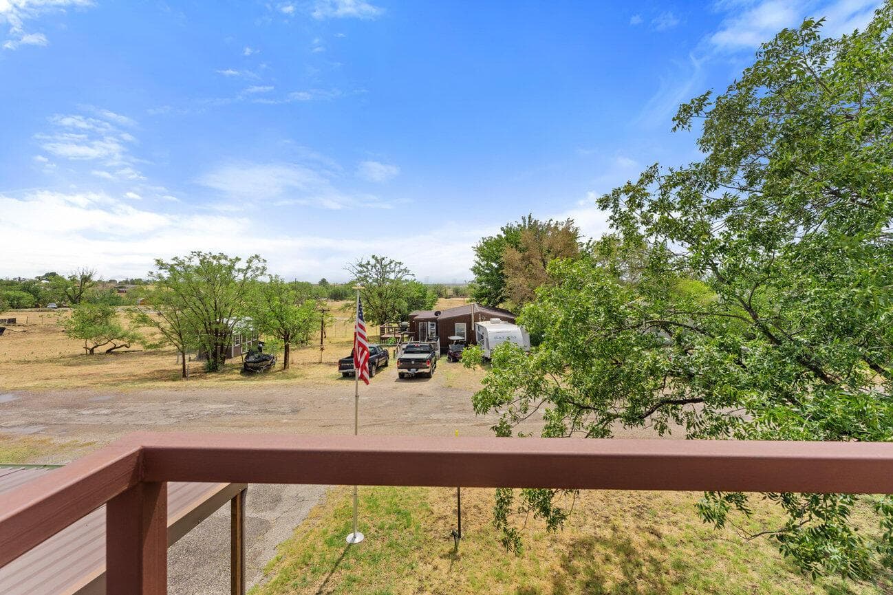 222 Sunfish Avenue, Howardwick, TX 79226, photo 15