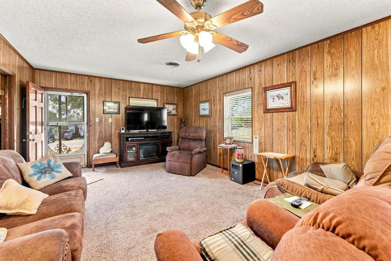 222 Sunfish Avenue, Howardwick, TX 79226, photo 35