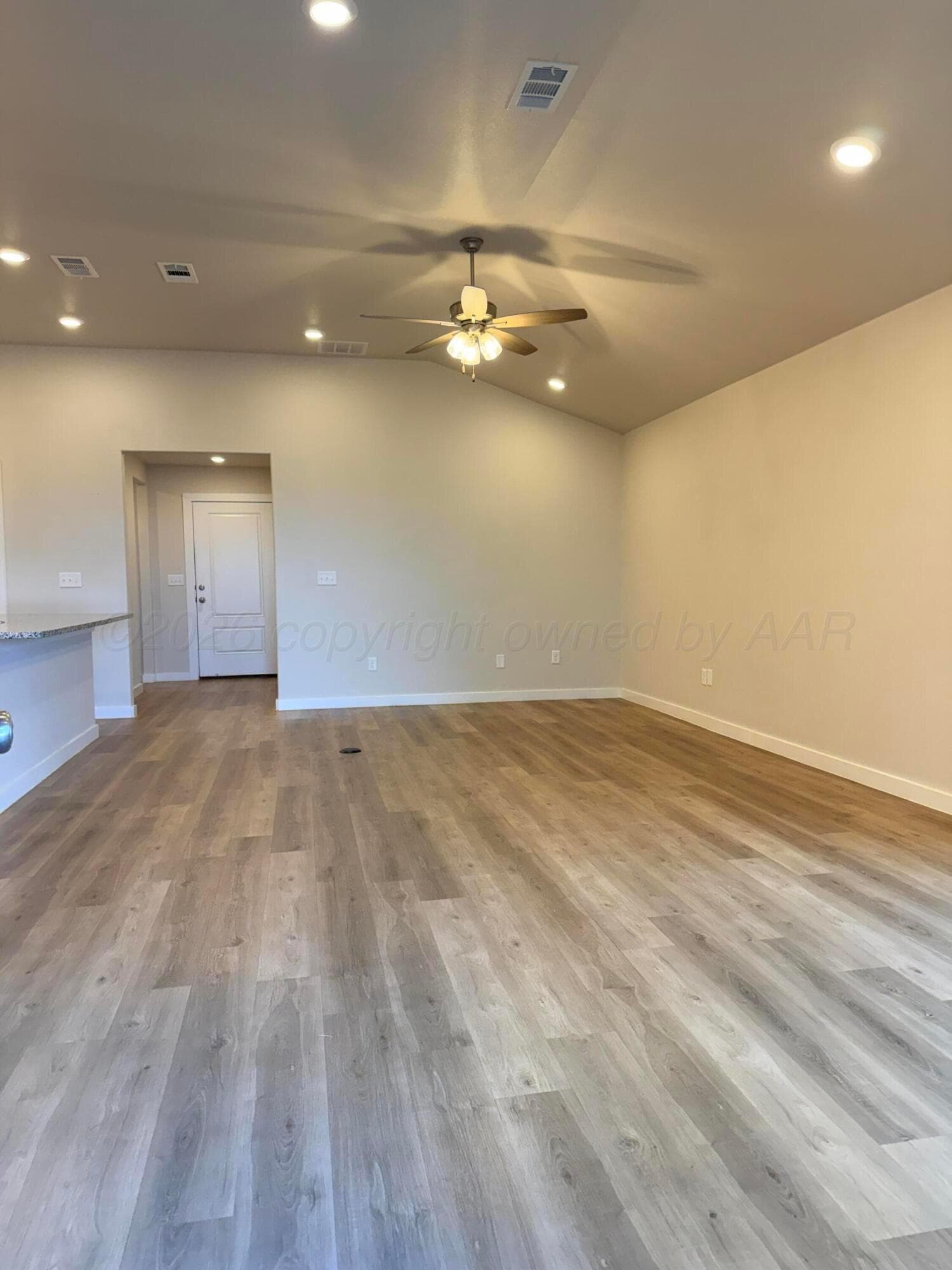 6508 Honeybee Avenue, Amarillo, TX 79119, photo 5