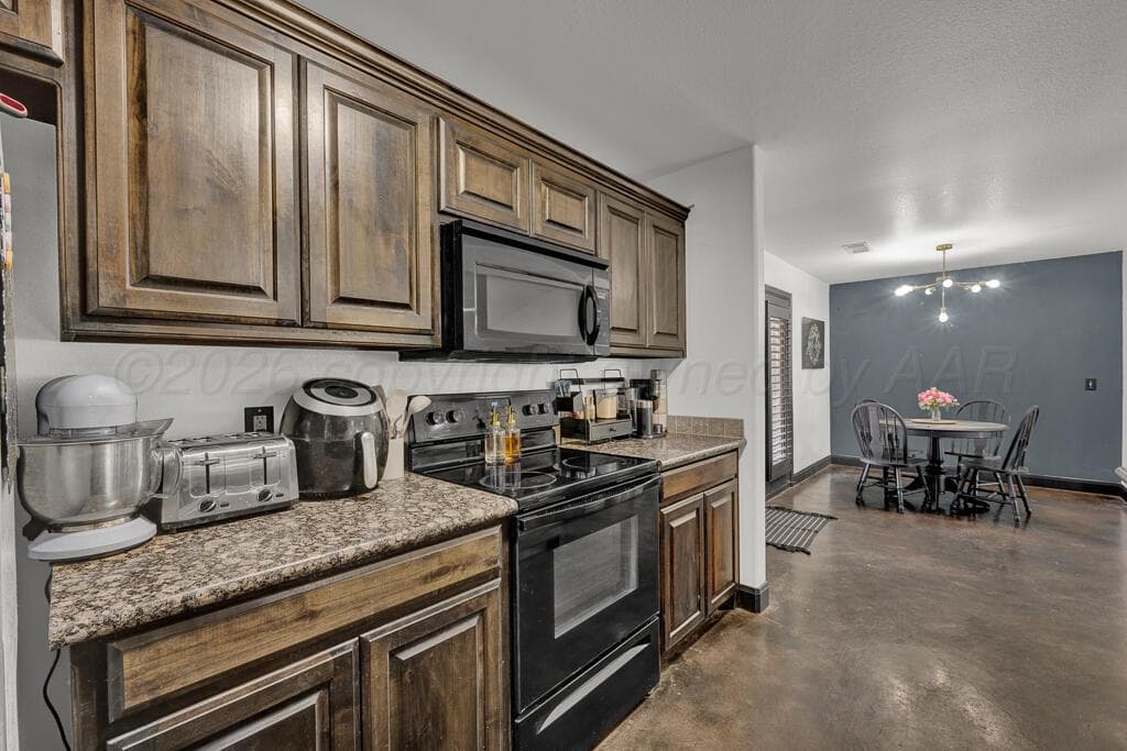 8100 KNOXVILLE Drive, Amarillo, TX 79118-7107, photo 7