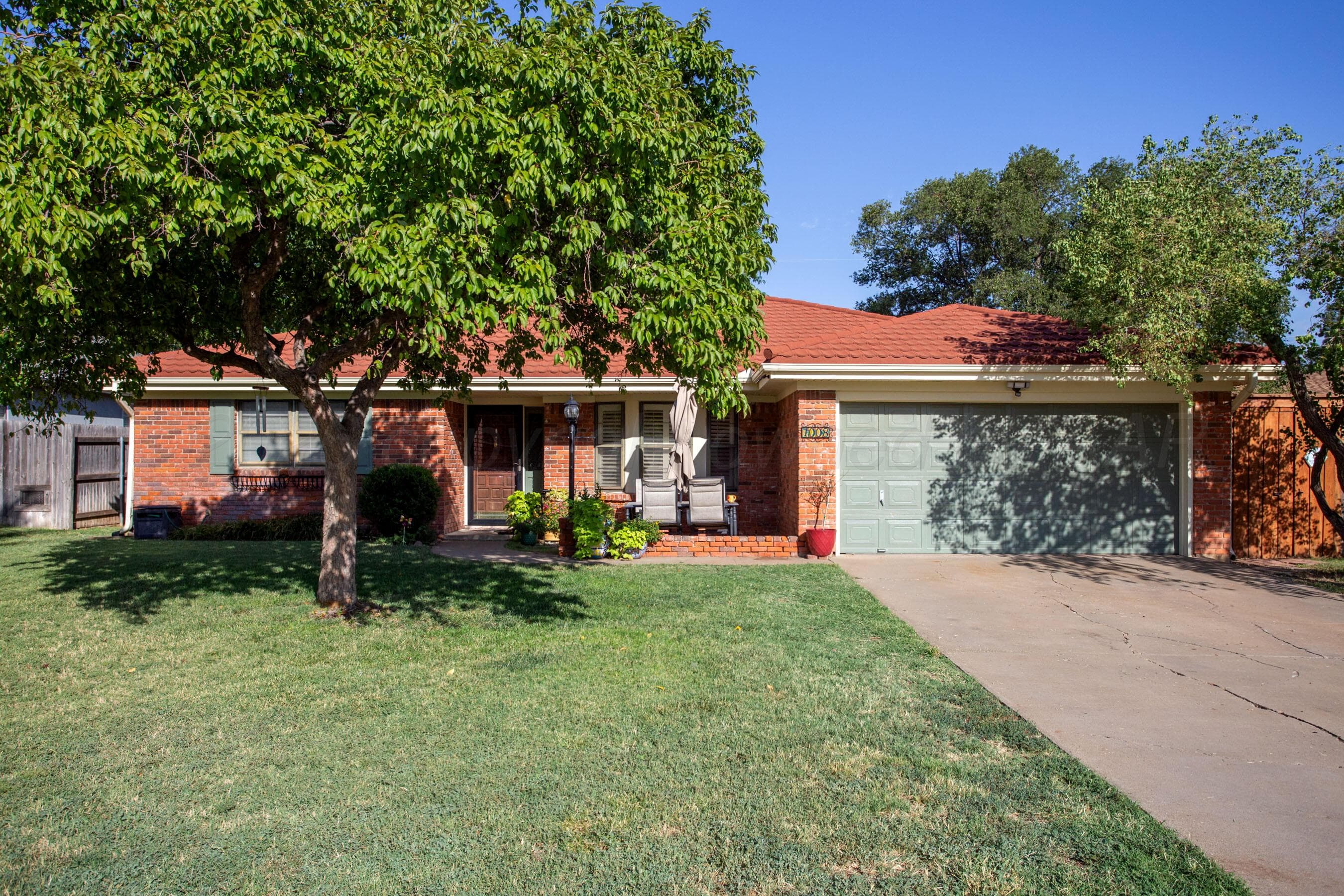 7008 SUNBURST Street, Amarillo, TX 79110-4136
