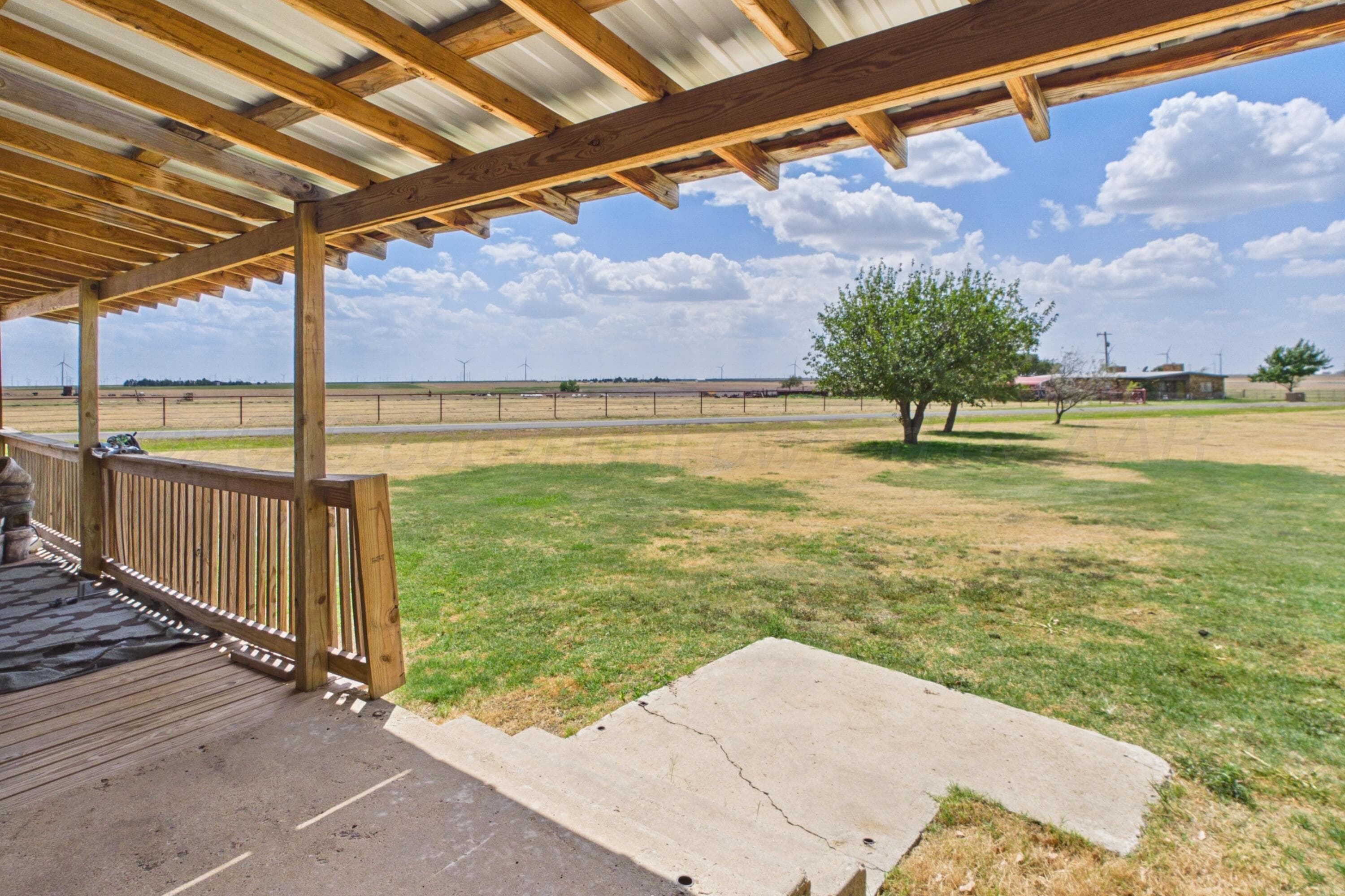 700 S WARREN Street, White Deer, TX 79097, photo 4