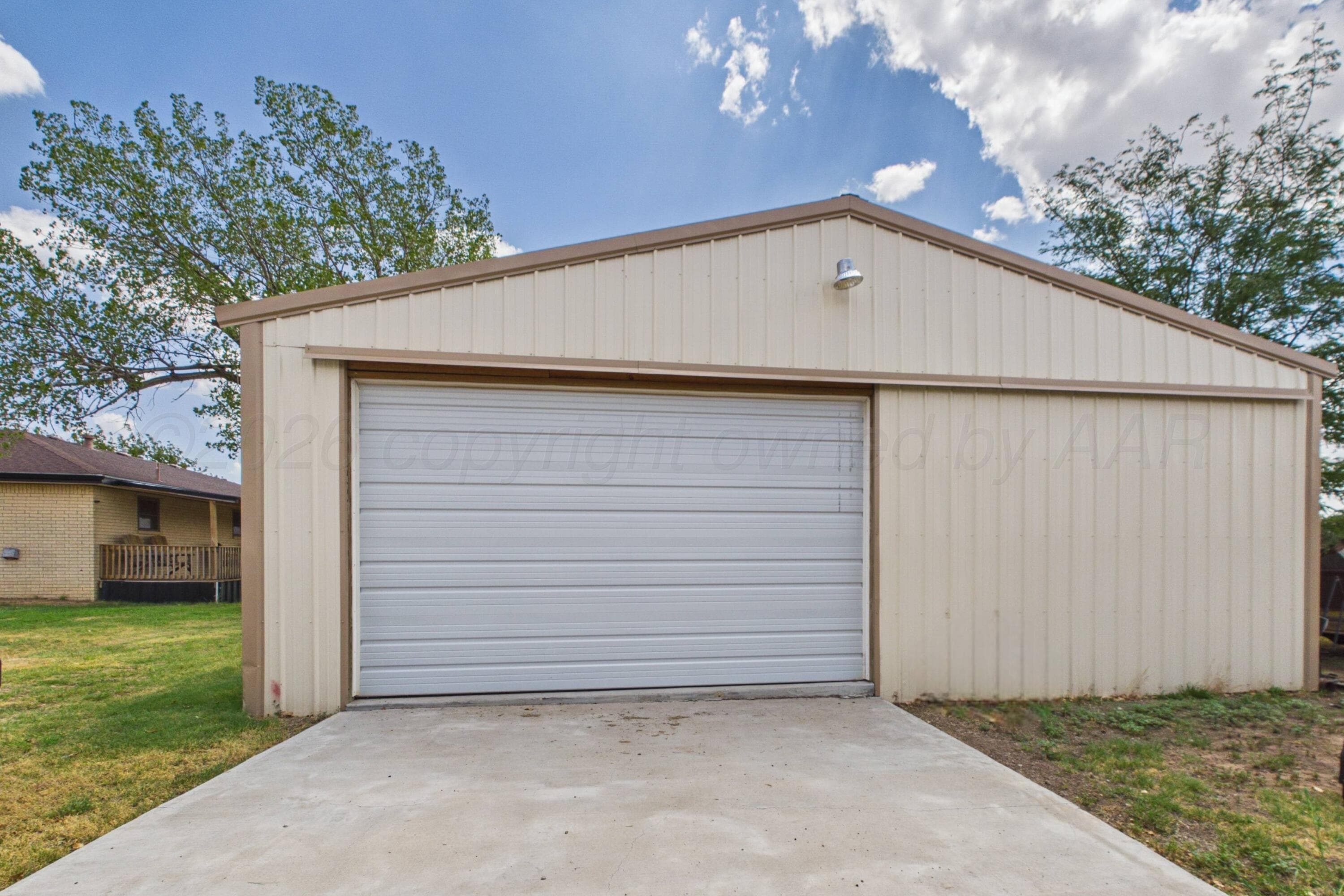 700 S WARREN Street, White Deer, TX 79097, photo 2