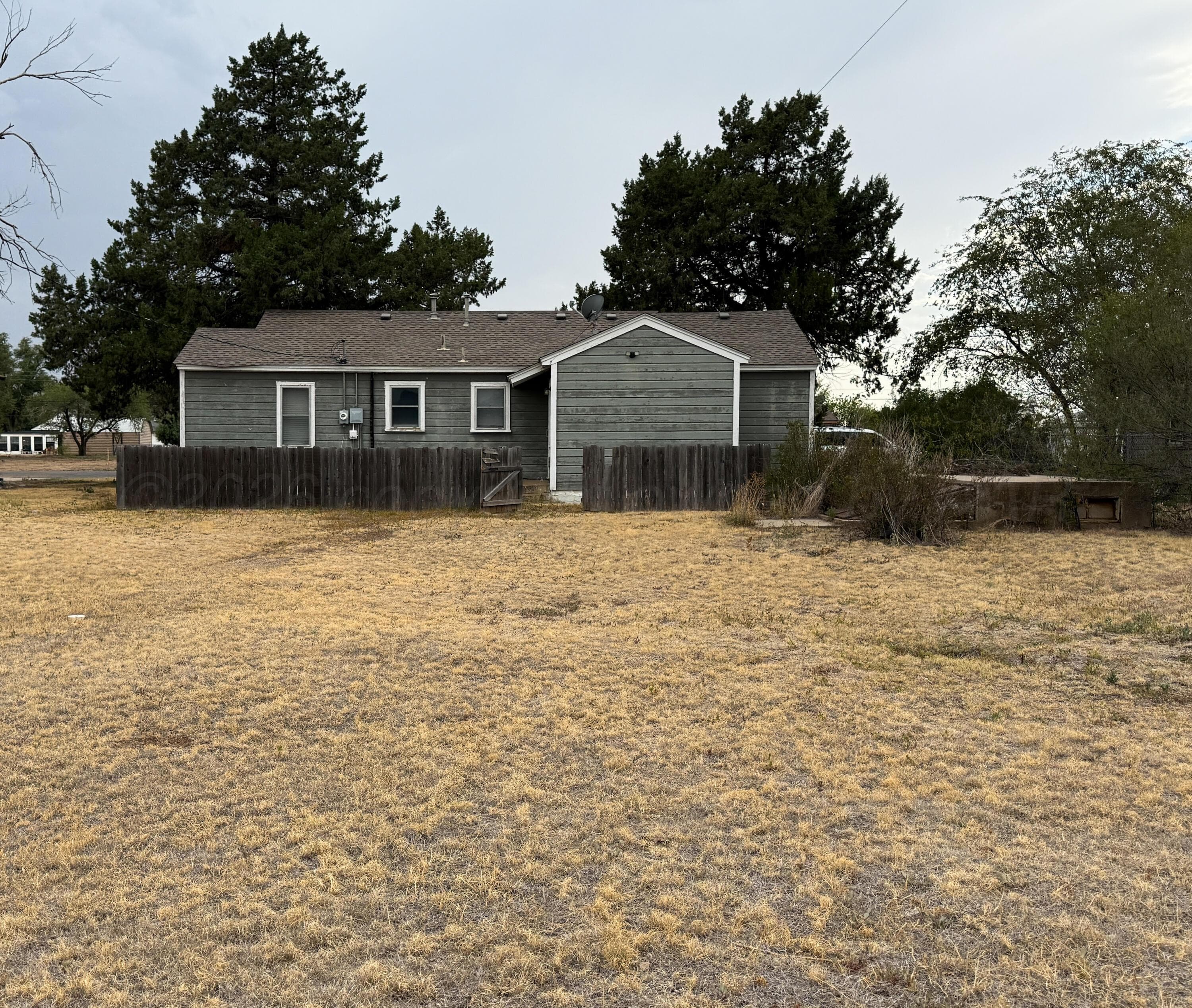 708 Oak Avenue, Panhandle, TX 79068-1948, photo 17