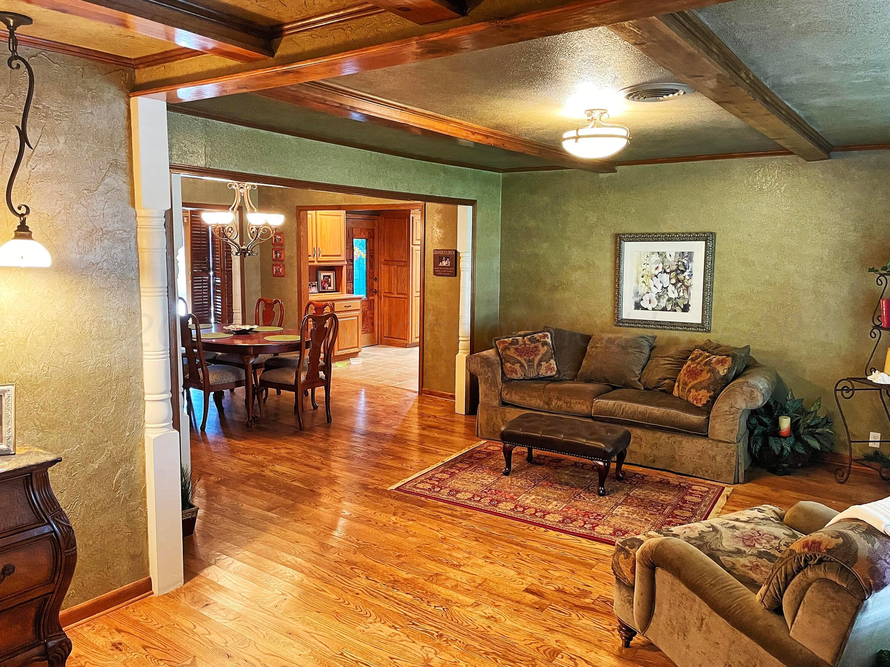 1919 Eton Drive, Perryton, TX 79070, photo 3