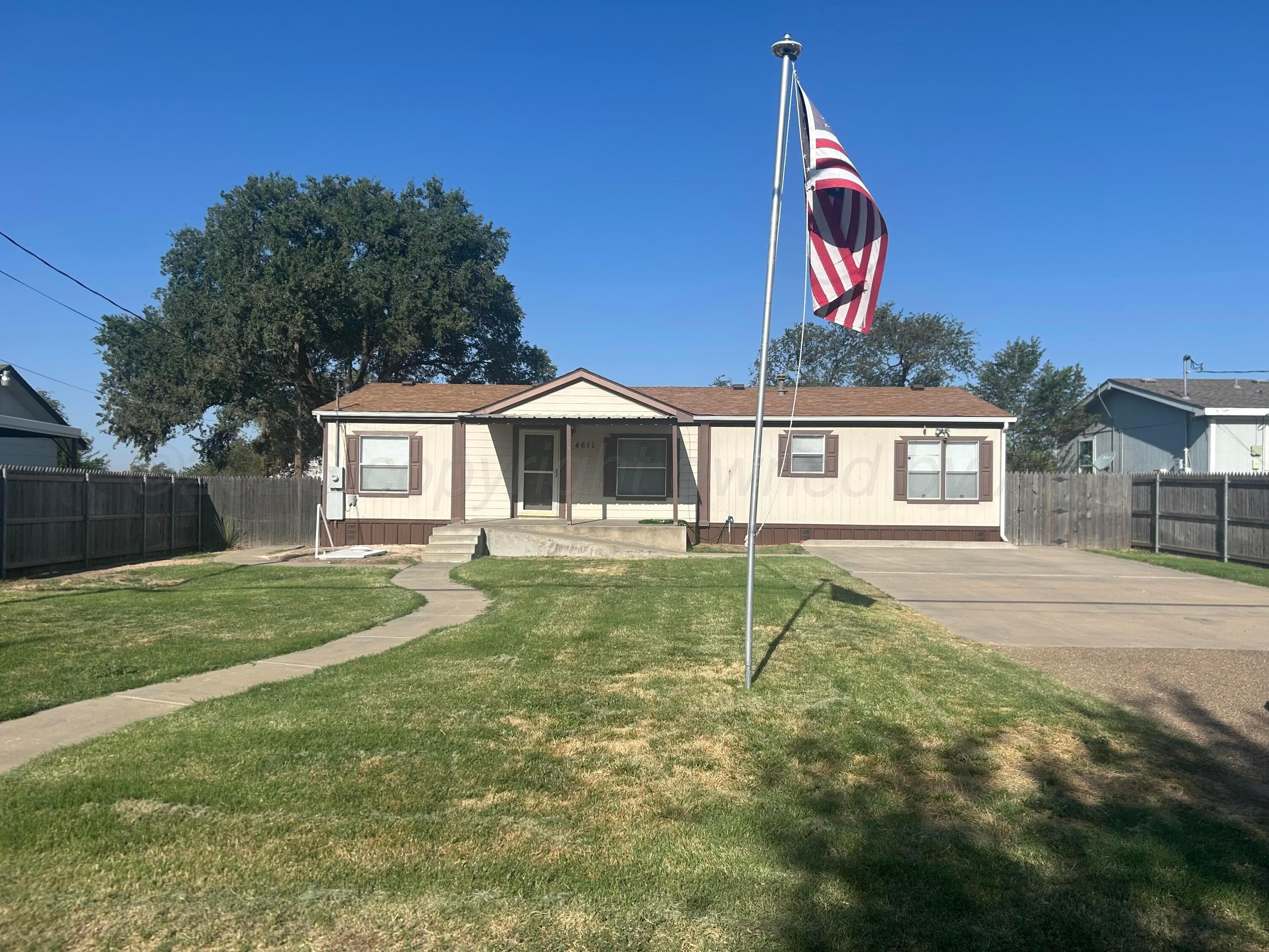 4611 BROWN, Amarillo, TX 79108