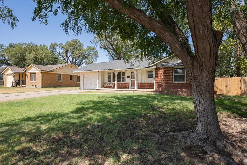 4108 WINCHESTER Road, Amarillo, TX 79102-1726, photo 2