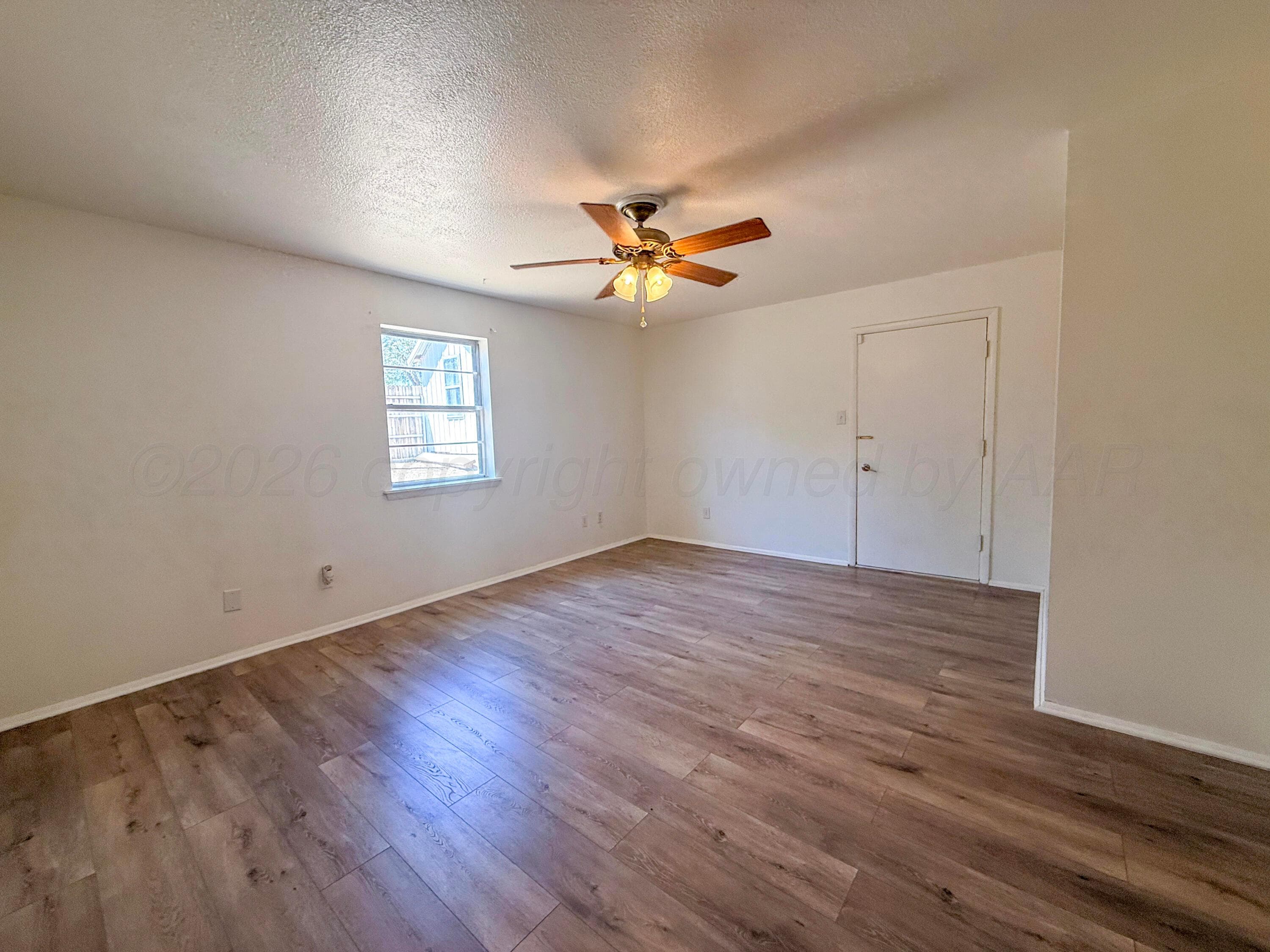 1439 N DOGWOOD Lane, Pampa, TX 79065-4514, photo 11