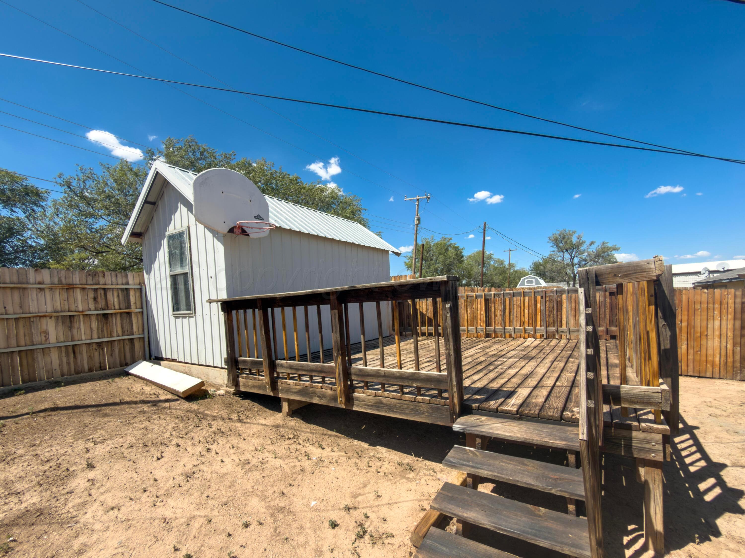 1439 N DOGWOOD Lane, Pampa, TX 79065-4514, photo 26