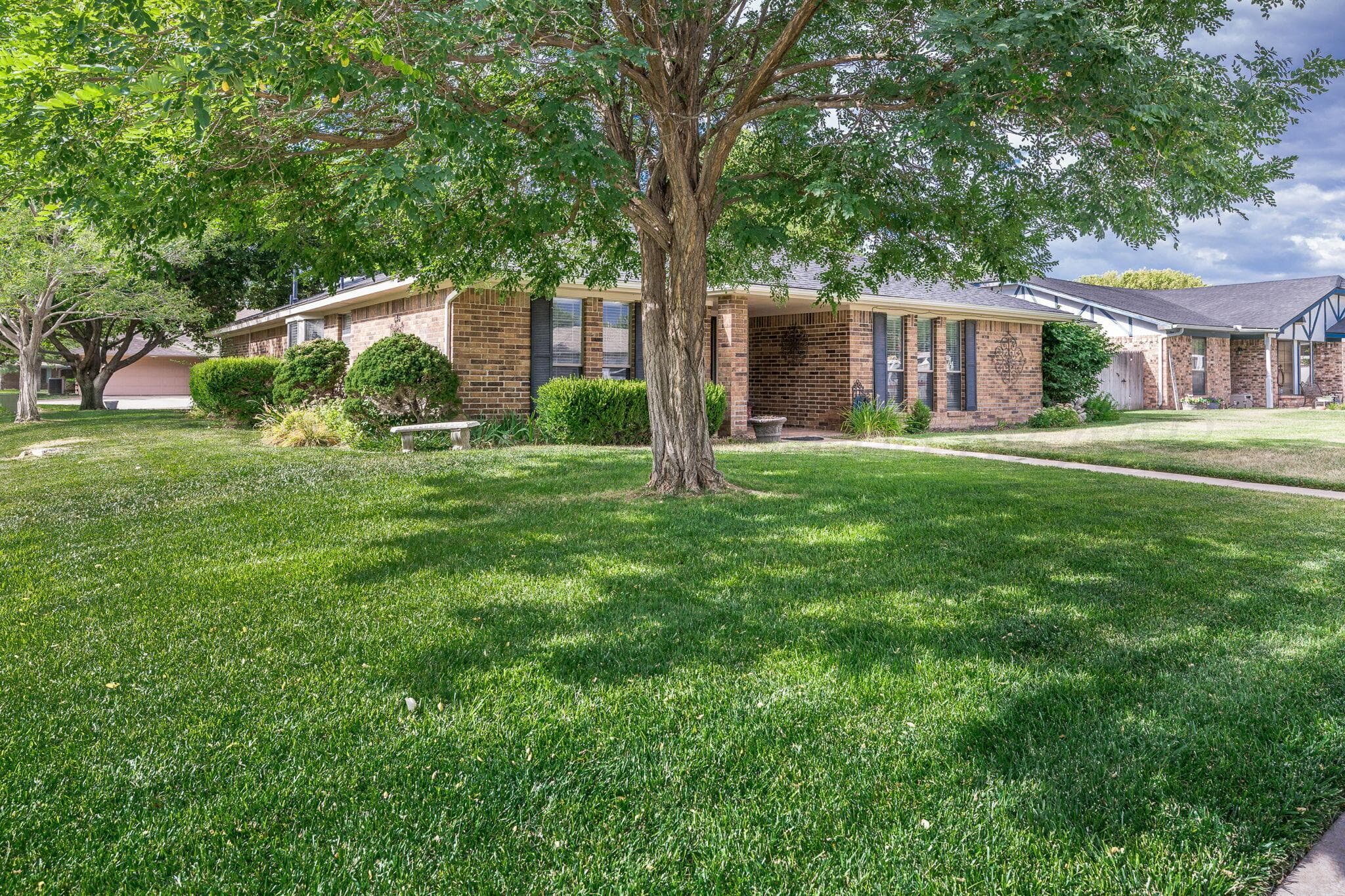 6701 BLACKSMITH Lane, Amarillo, TX 79109, photo 2