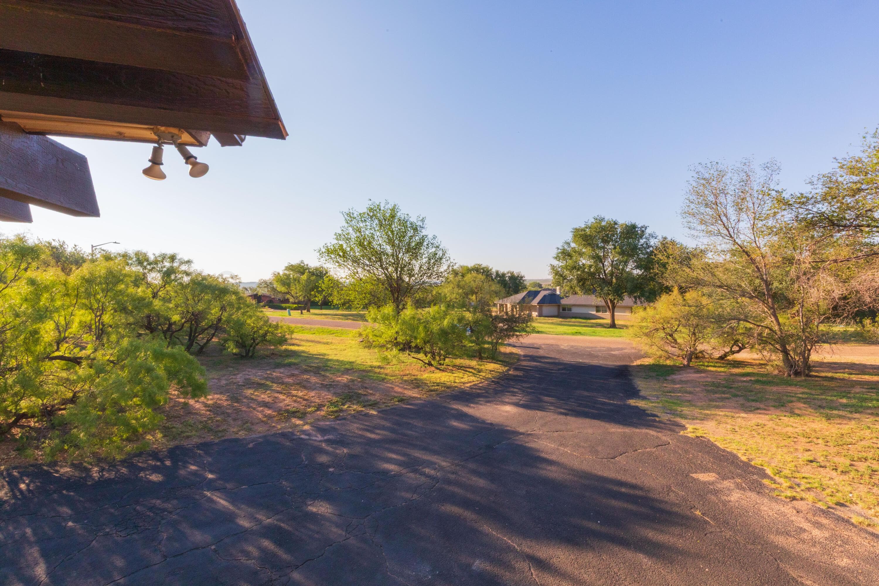 2 LANCASTER Road, Amarillo, TX 79124-5712, photo 44