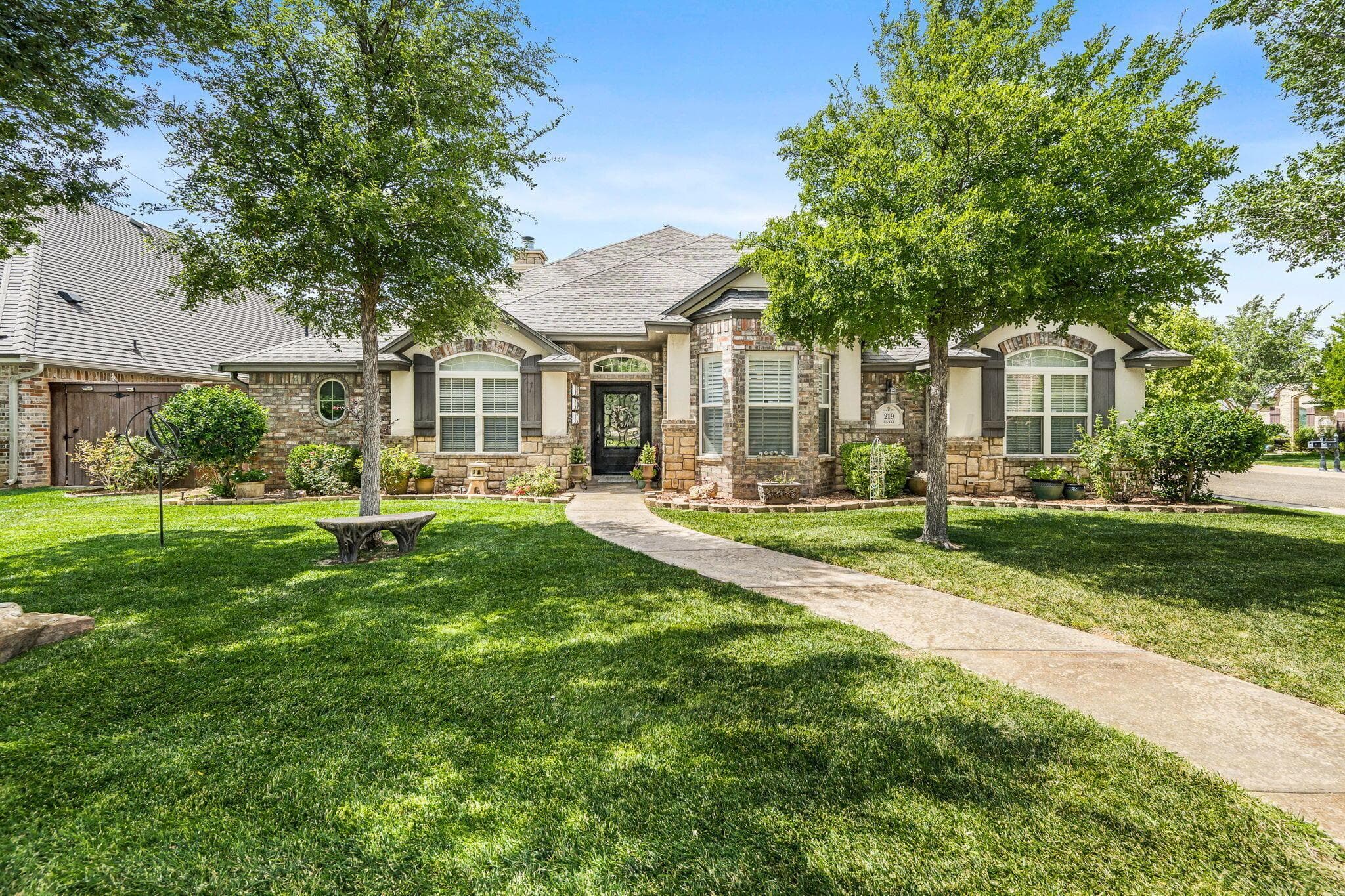 219 BANKS Drive, Amarillo, TX 79124-3024