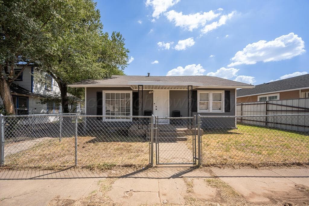 803 S ALABAMA Street, Amarillo, TX 79106-6565