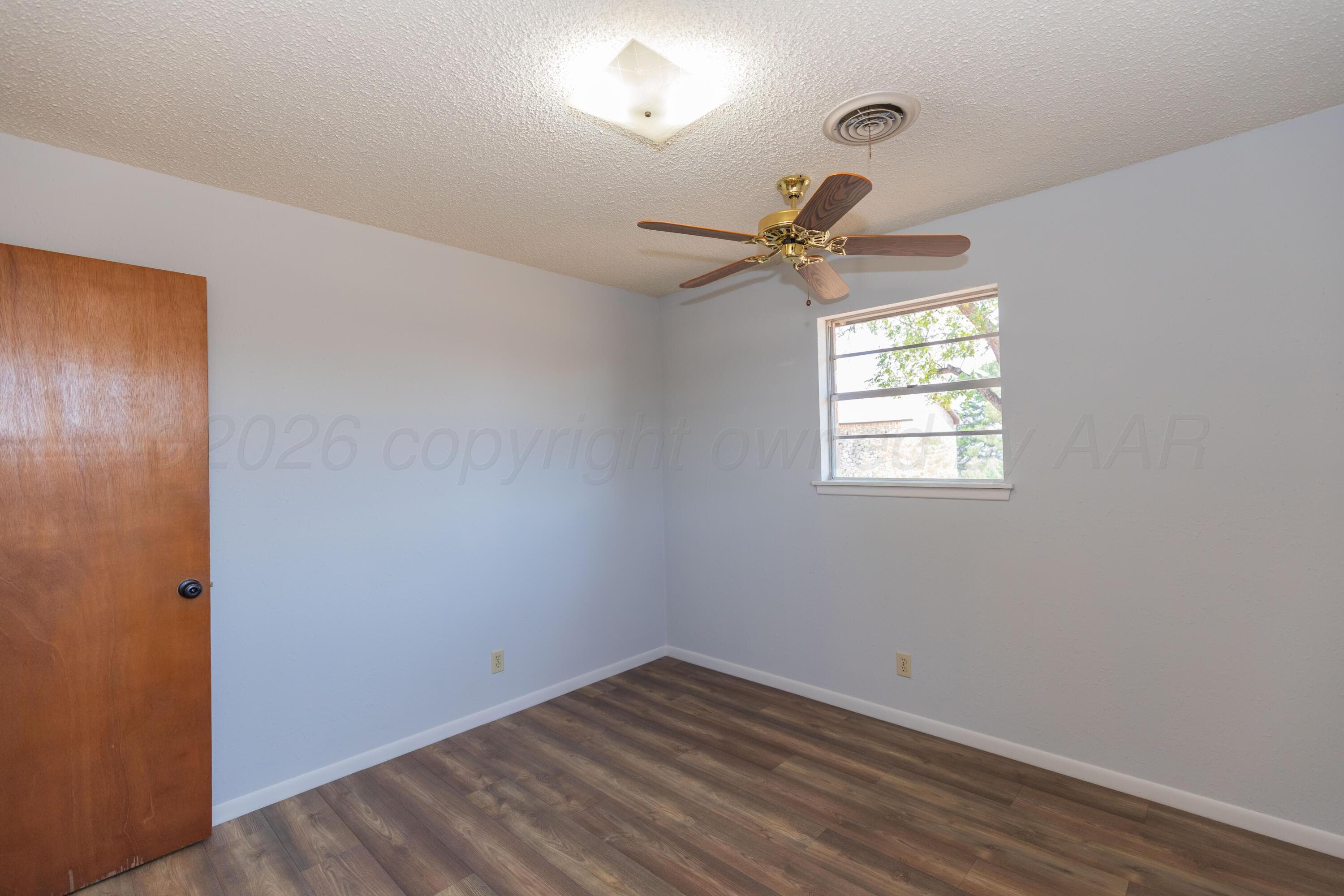 813 S Houston Street, Shamrock, TX 79079, photo 28