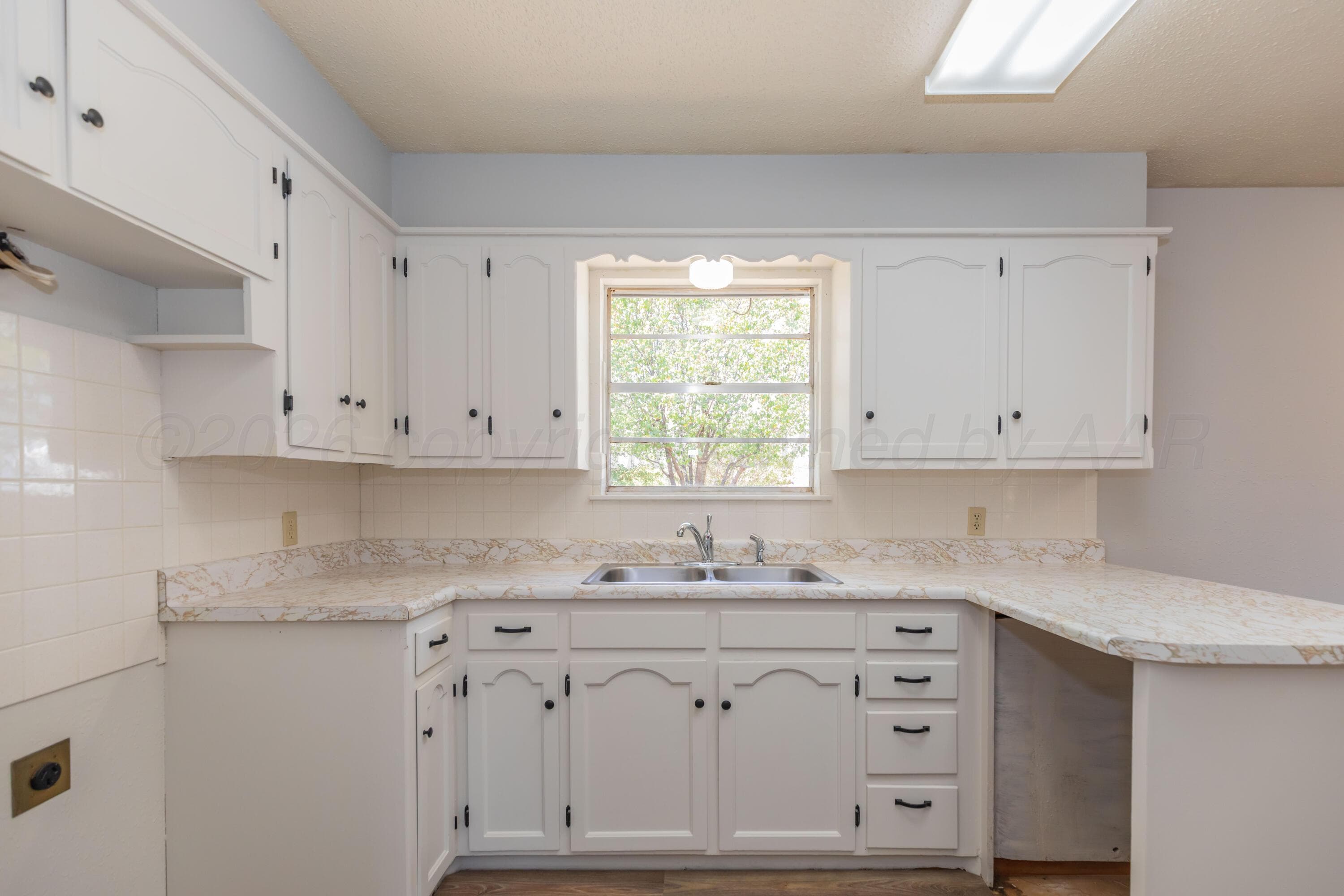 813 S Houston Street, Shamrock, TX 79079, photo 8