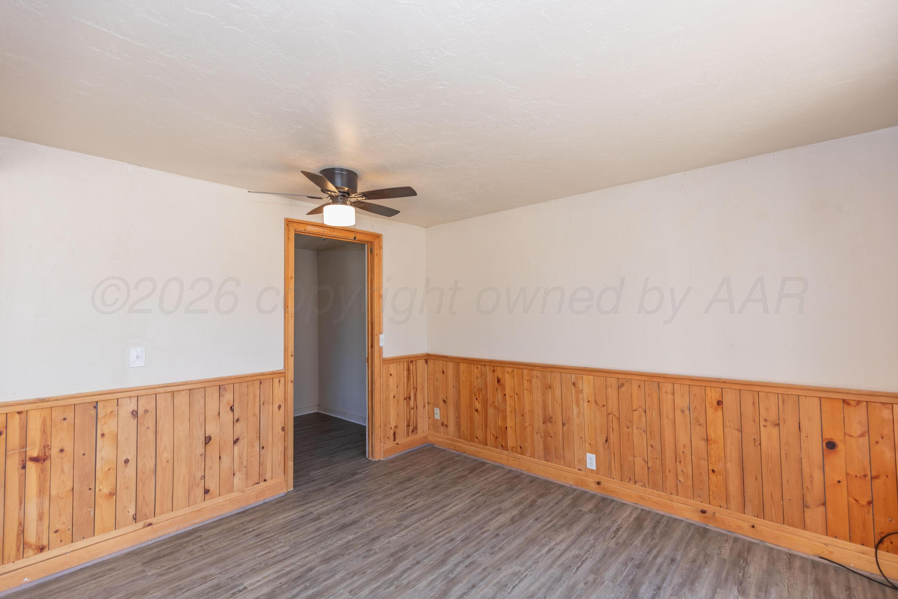 1044 W CINDERELLA Drive, Pampa, TX 79065-2709, photo 6