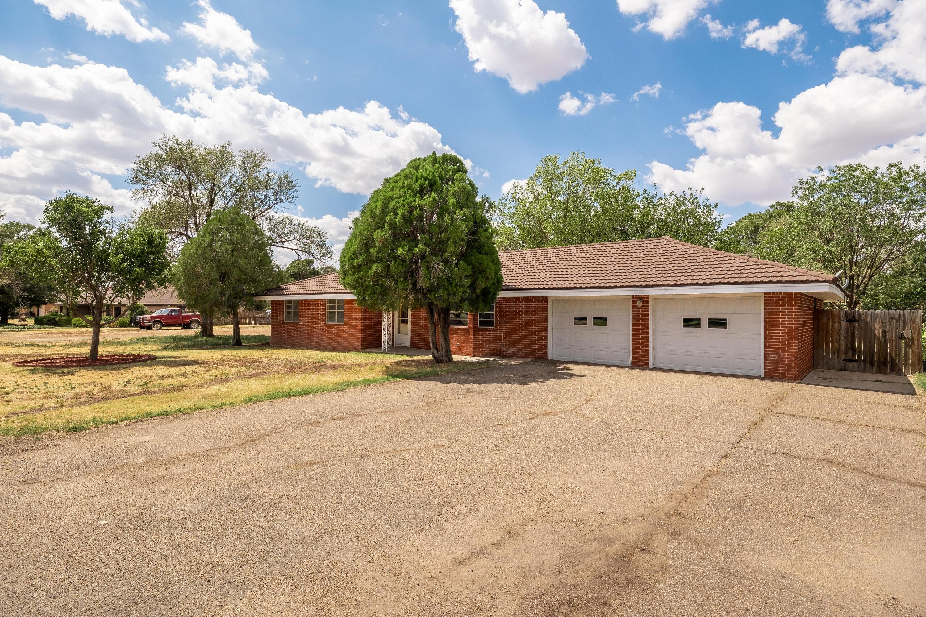 609 Ware Avenue, Groom, TX 79039, photo 2