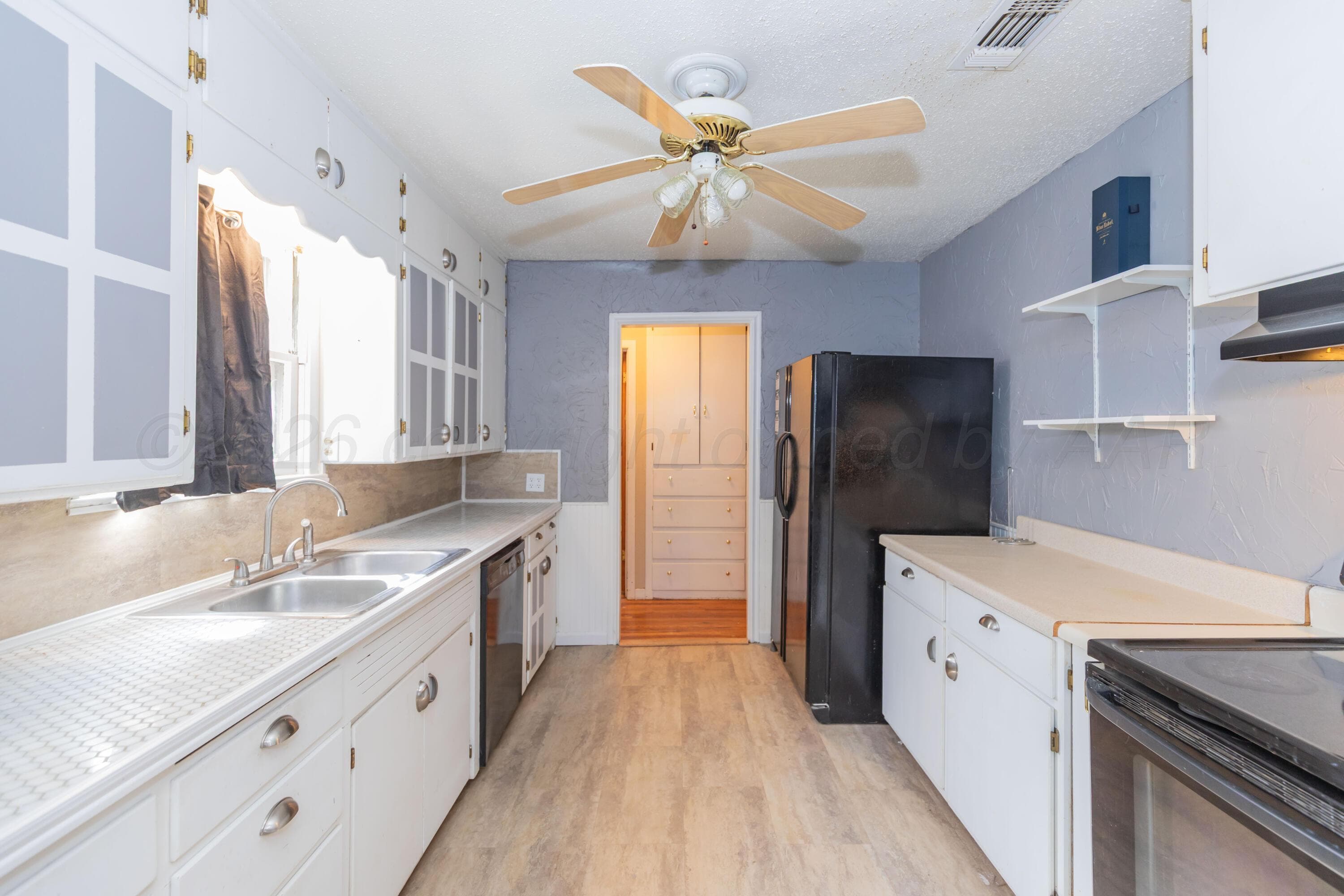 2114 WILLISTON Street, Pampa, TX 79065-3635, photo 9