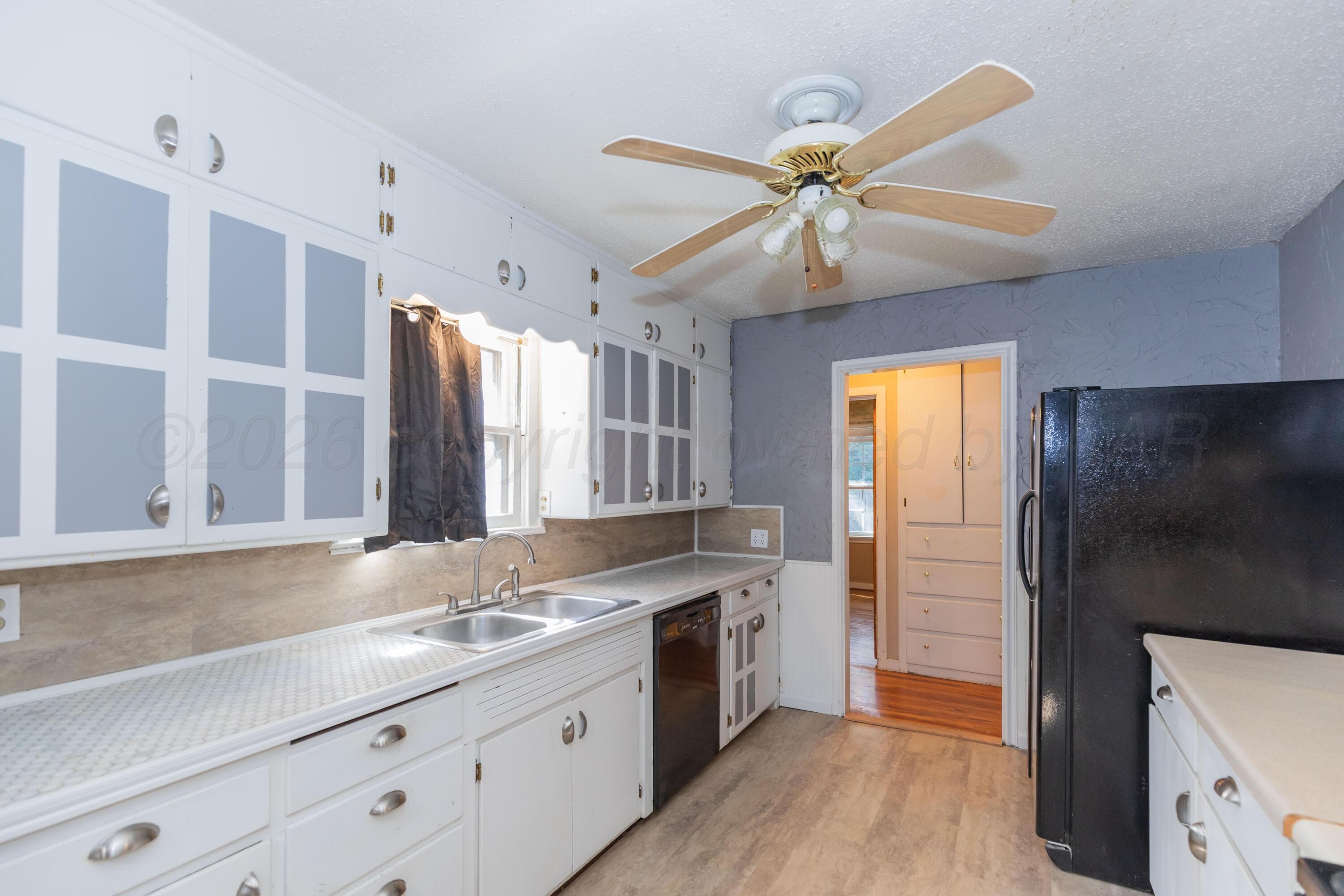 2114 WILLISTON Street, Pampa, TX 79065-3635, photo 10