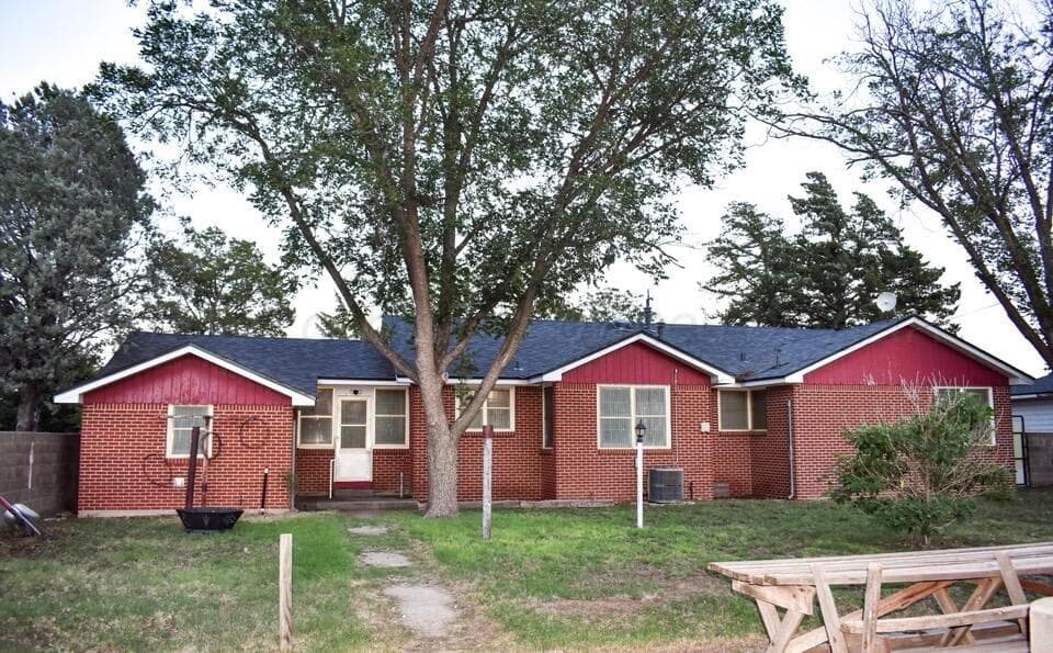 117 CEDAR Avenue, Dumas, TX 79029-3204, photo 4