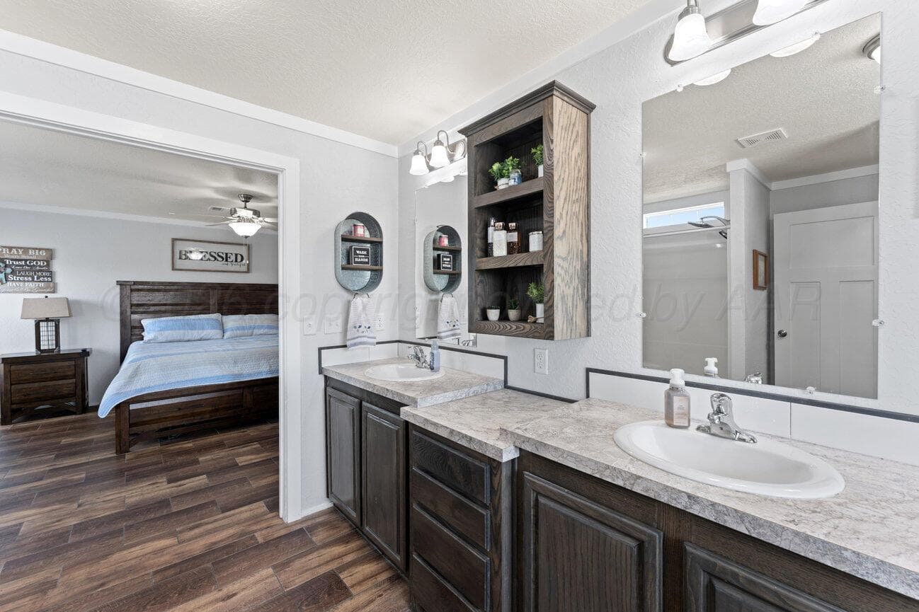 300 10th Street, Claude, TX 79019, photo 26