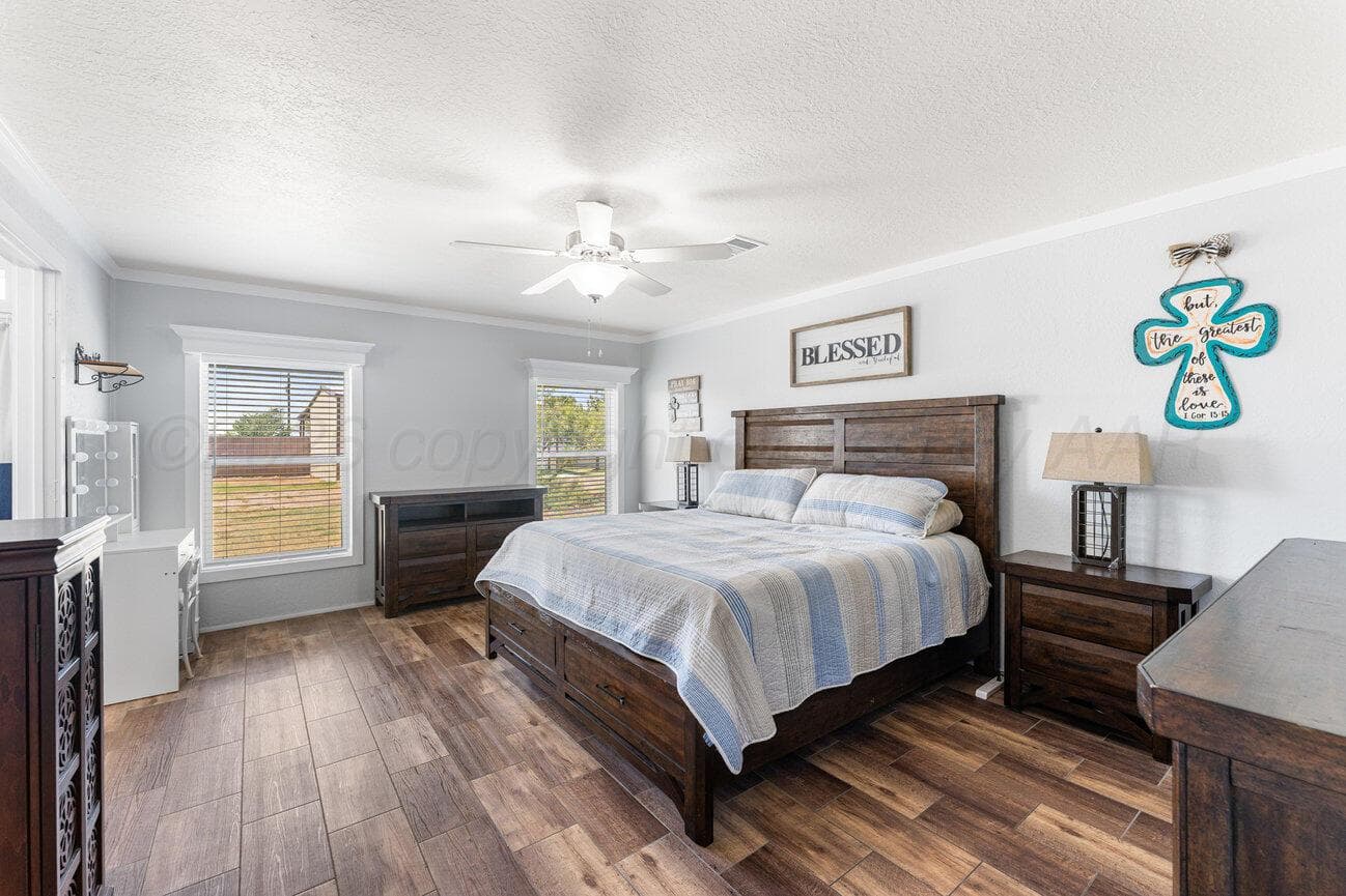 300 10th Street, Claude, TX 79019, photo 21