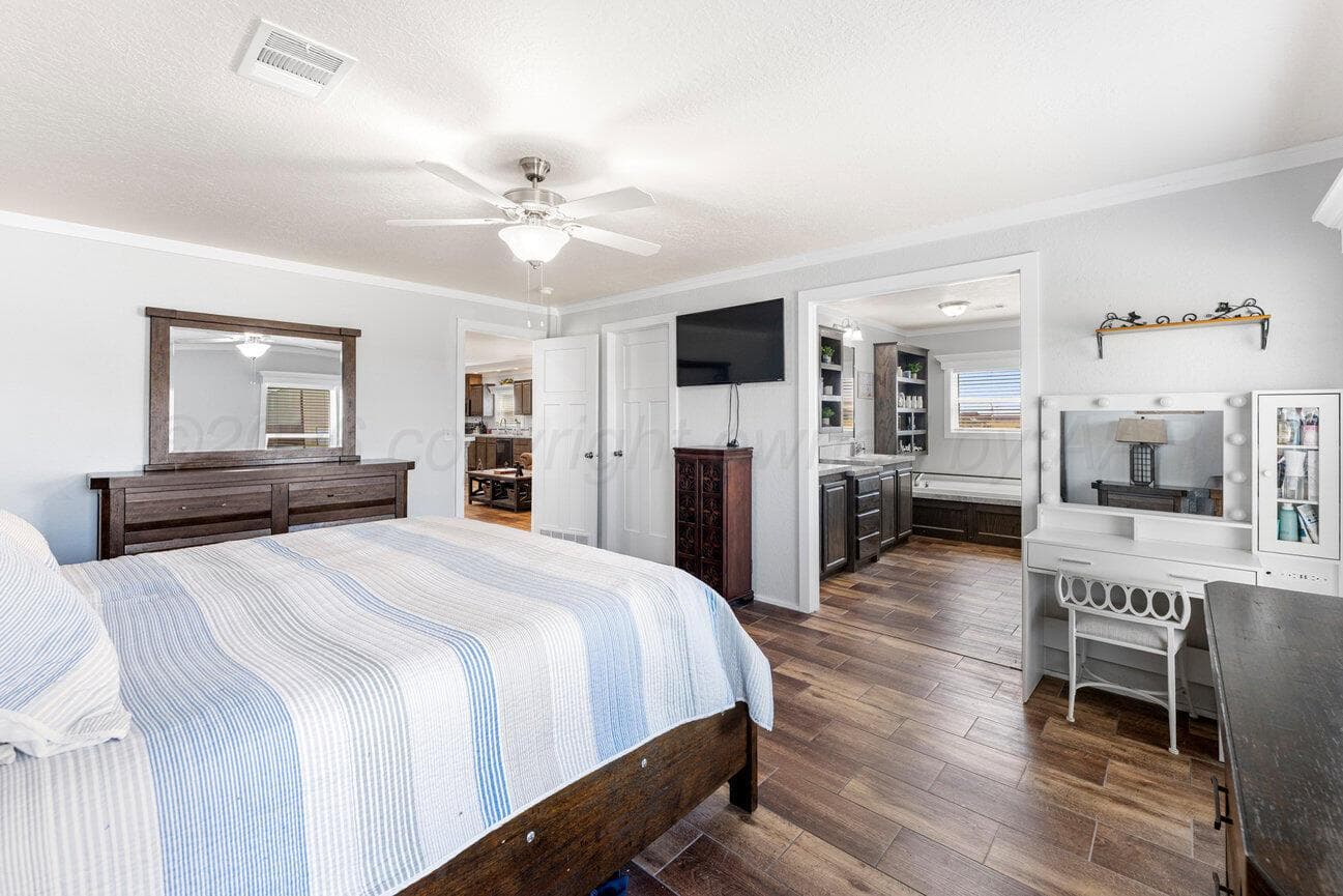 300 10th Street, Claude, TX 79019, photo 23