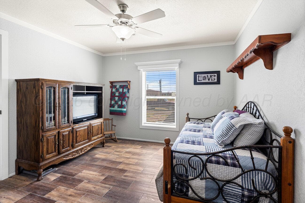 300 10th Street, Claude, TX 79019, photo 40