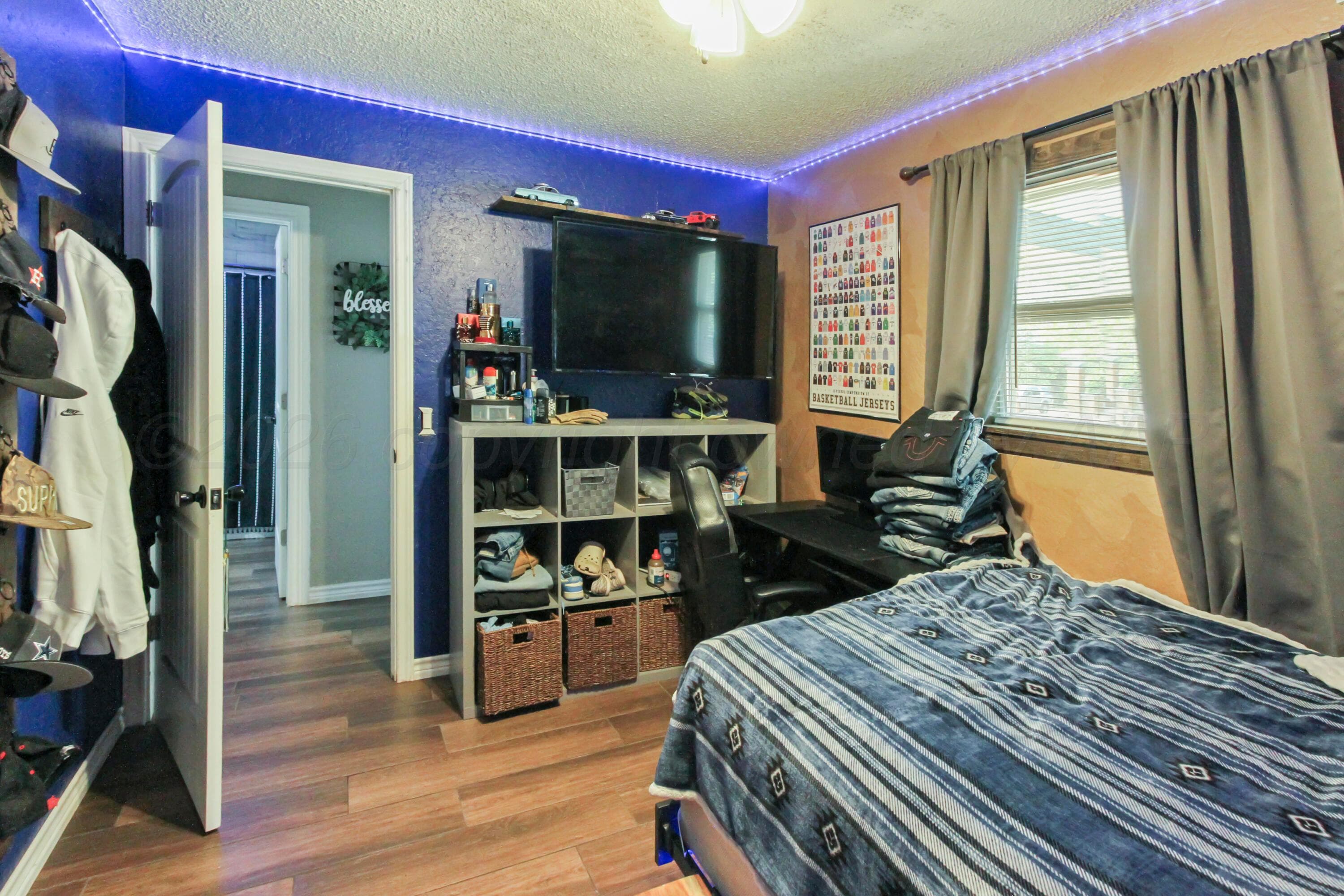 306 S Austin Street, Shamrock, TX 79079, photo 9