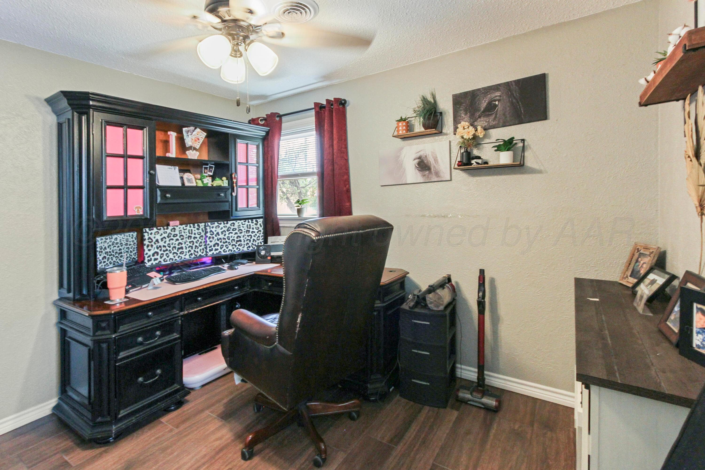 306 S Austin Street, Shamrock, TX 79079, photo 10