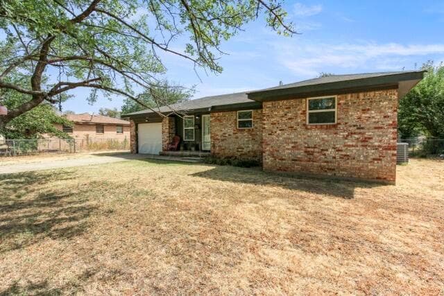306 S Austin Street, Shamrock, TX 79079