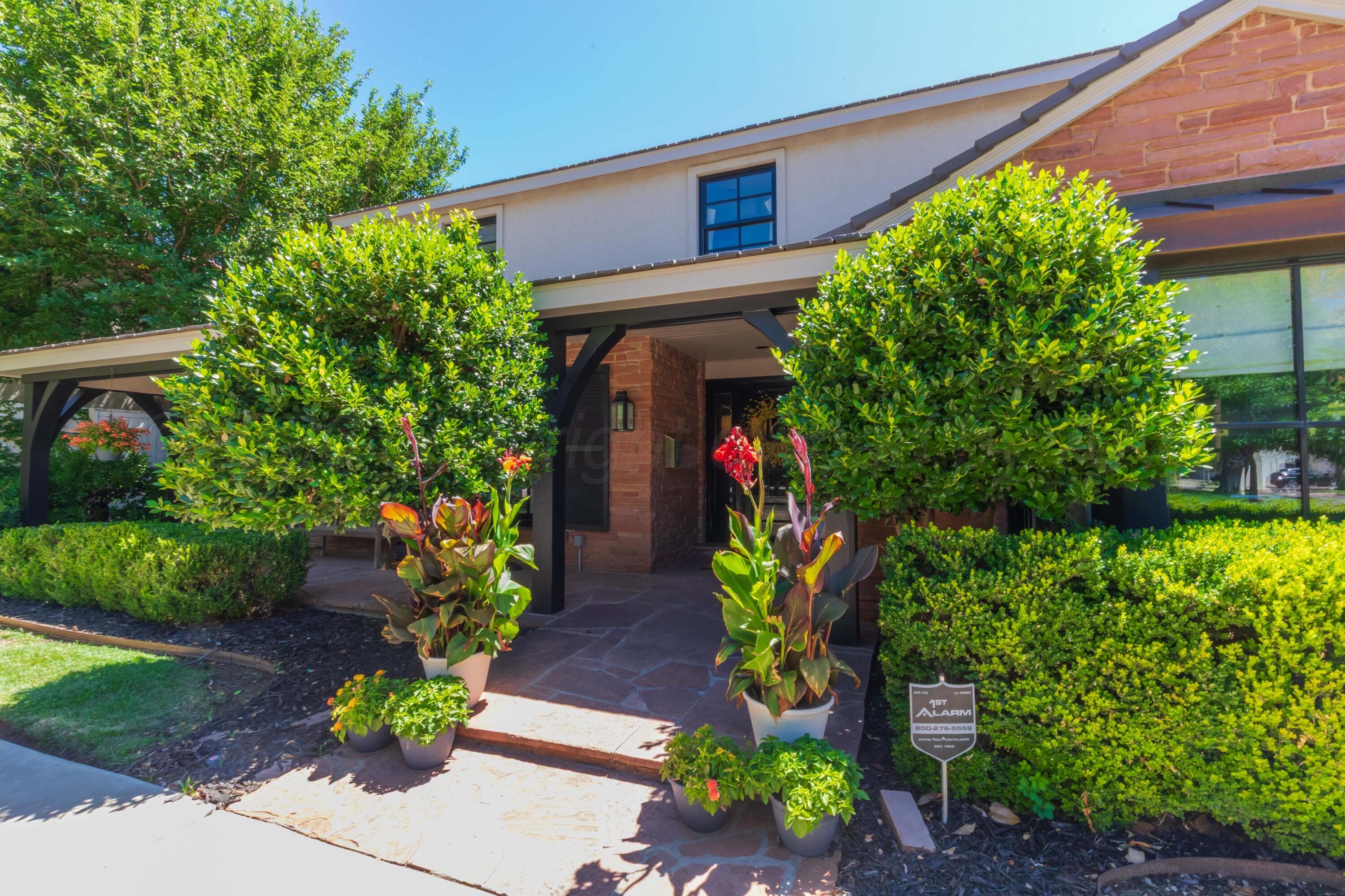 2819 S HUGHES Street, Amarillo, TX 79109