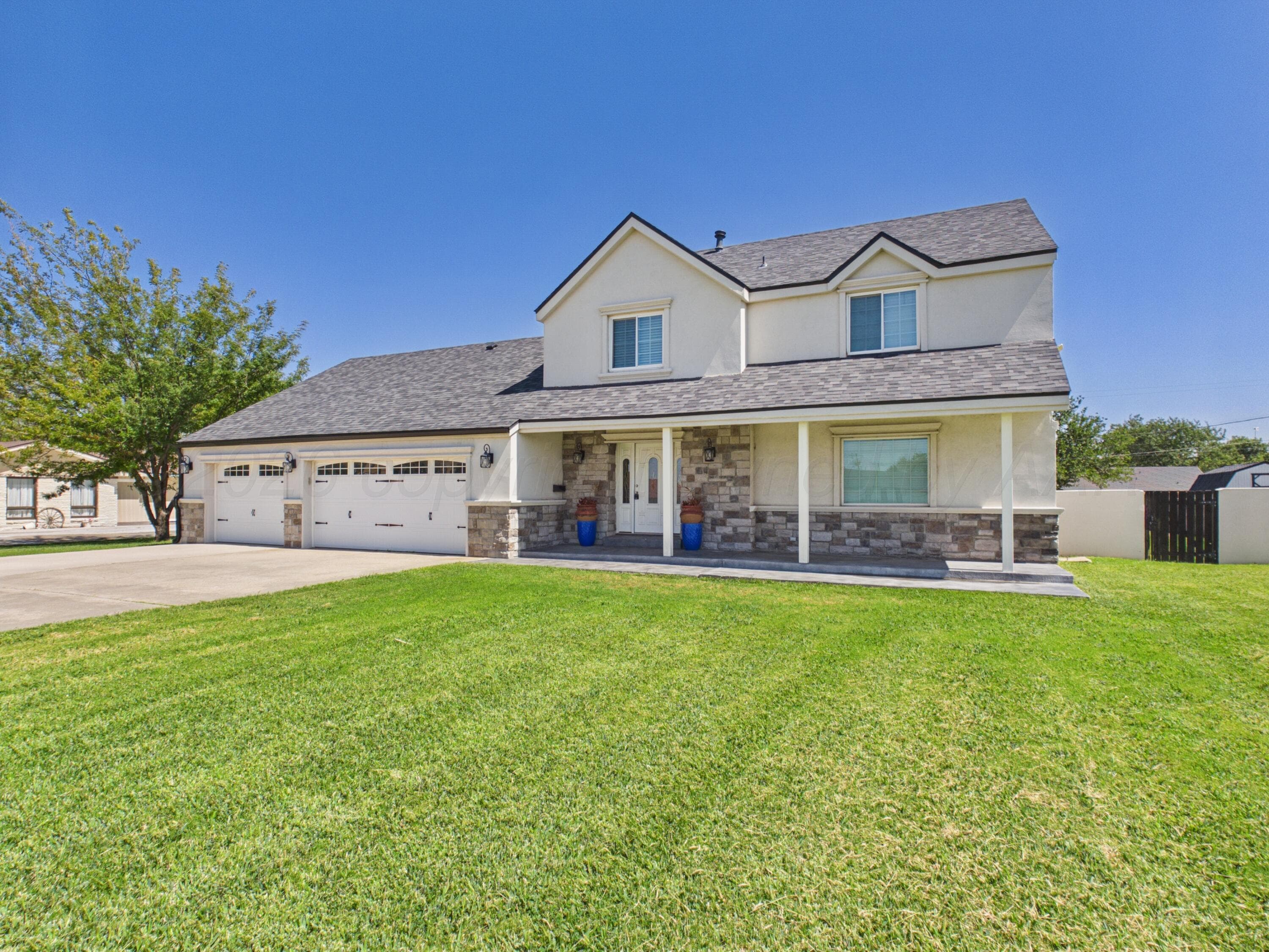 2706 N DUNCAN Street, Pampa, TX 79065-4611, photo 3