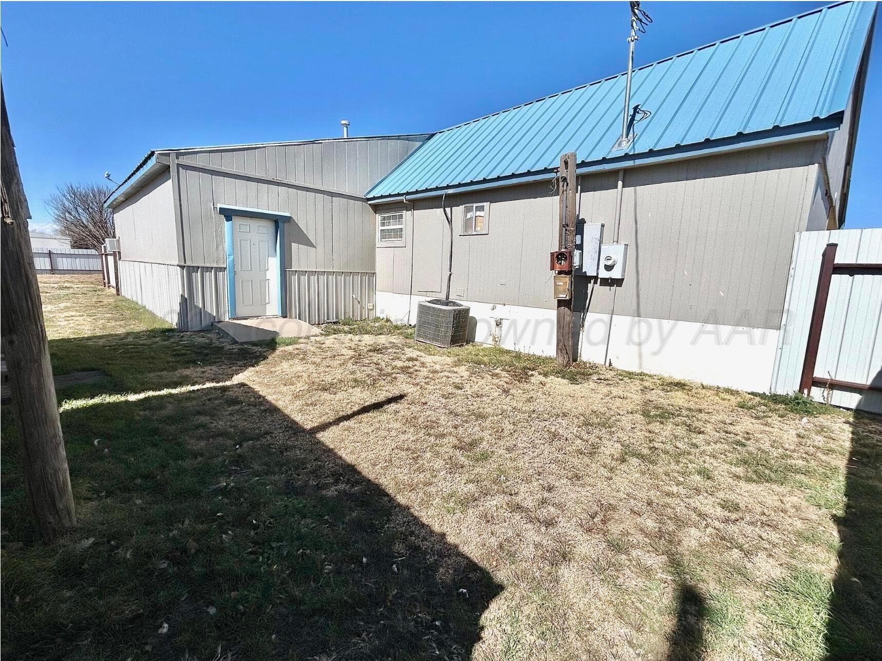 101 Gaines Street, Claude, TX 79019, photo 11
