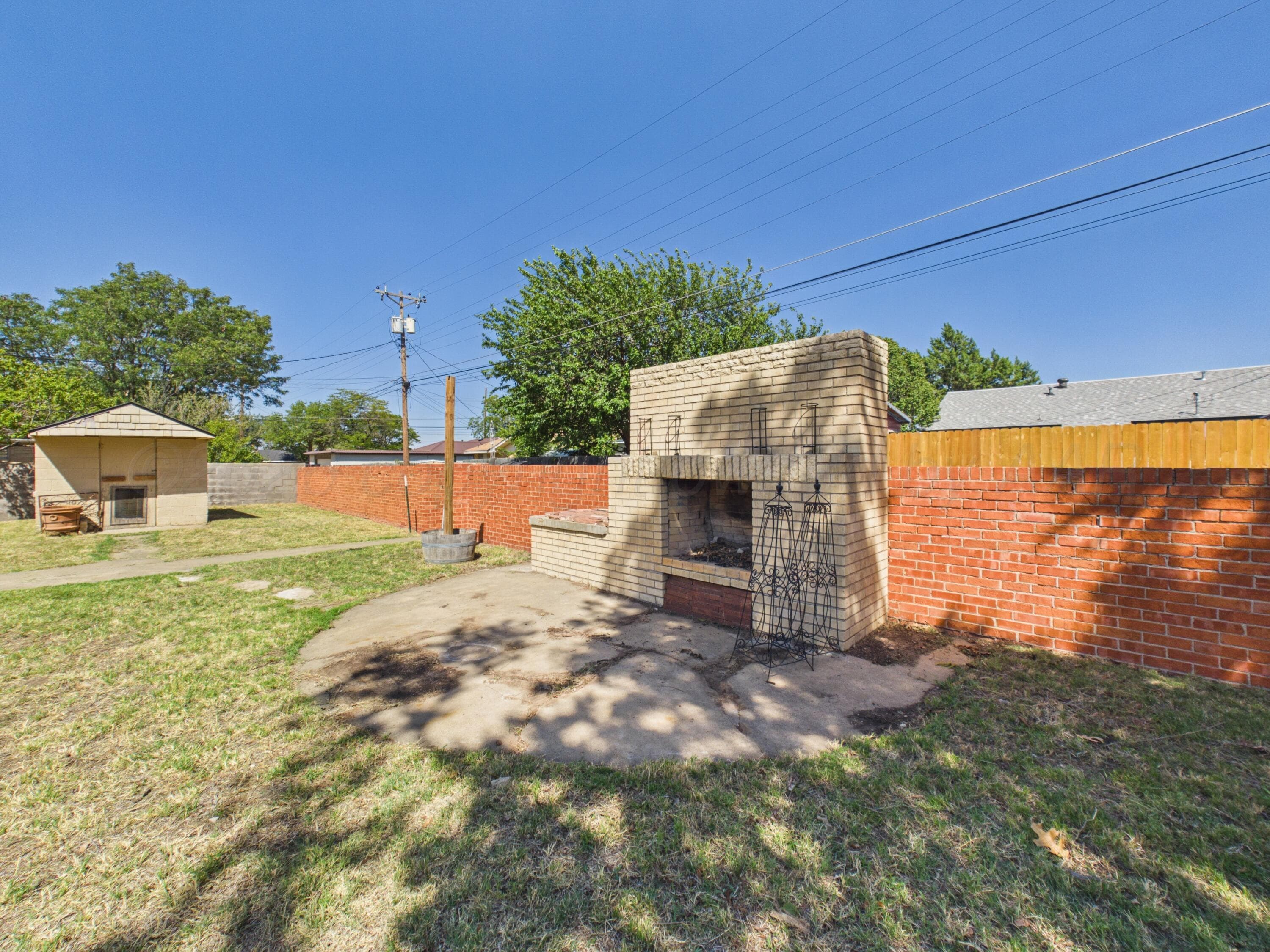 1704 N Christine Street, Pampa, TX 79065-4432, photo 40